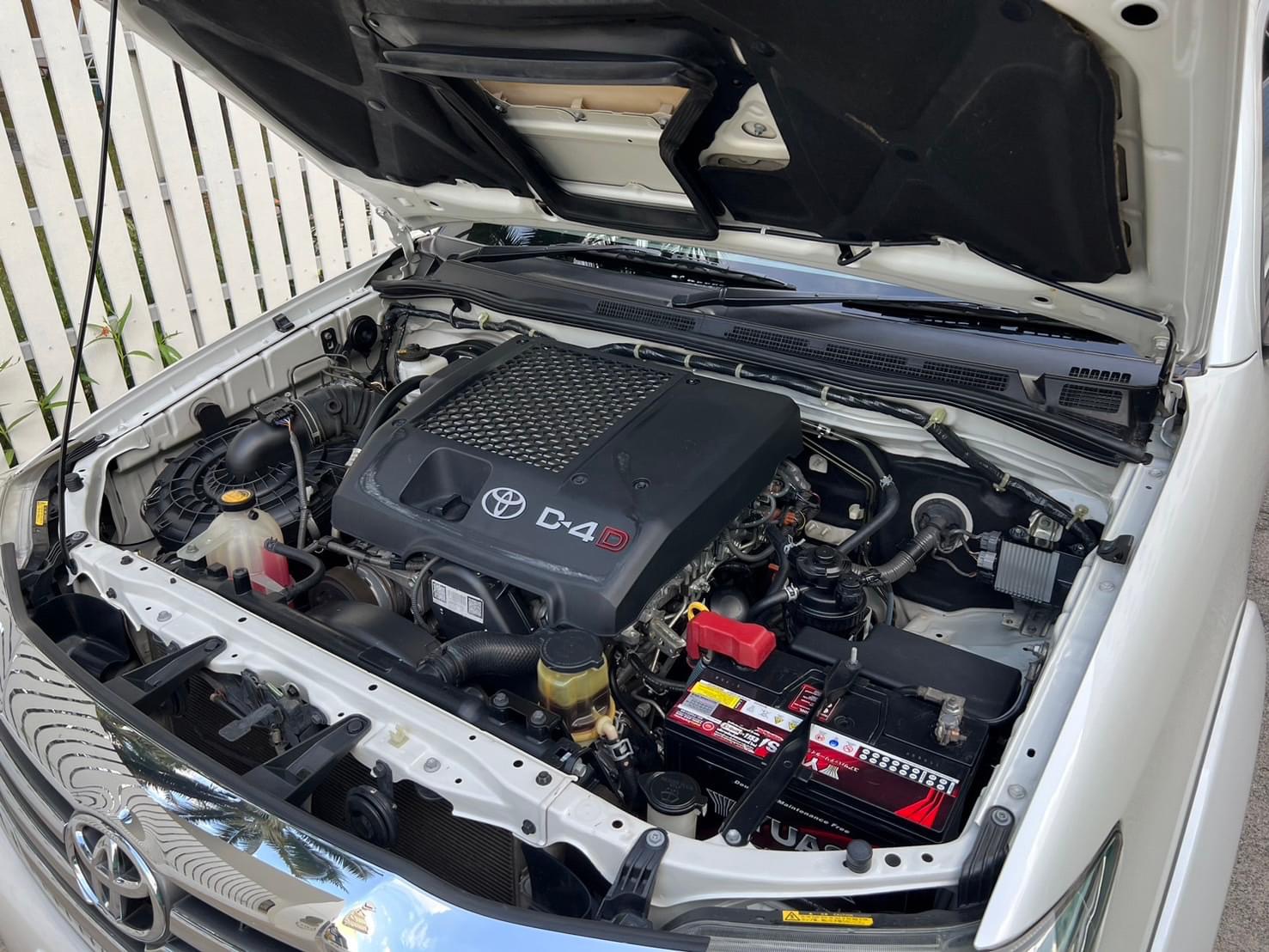 TOYOTA FORTUNER 3.0V D4D VN TURBO 4WD ปี 2012