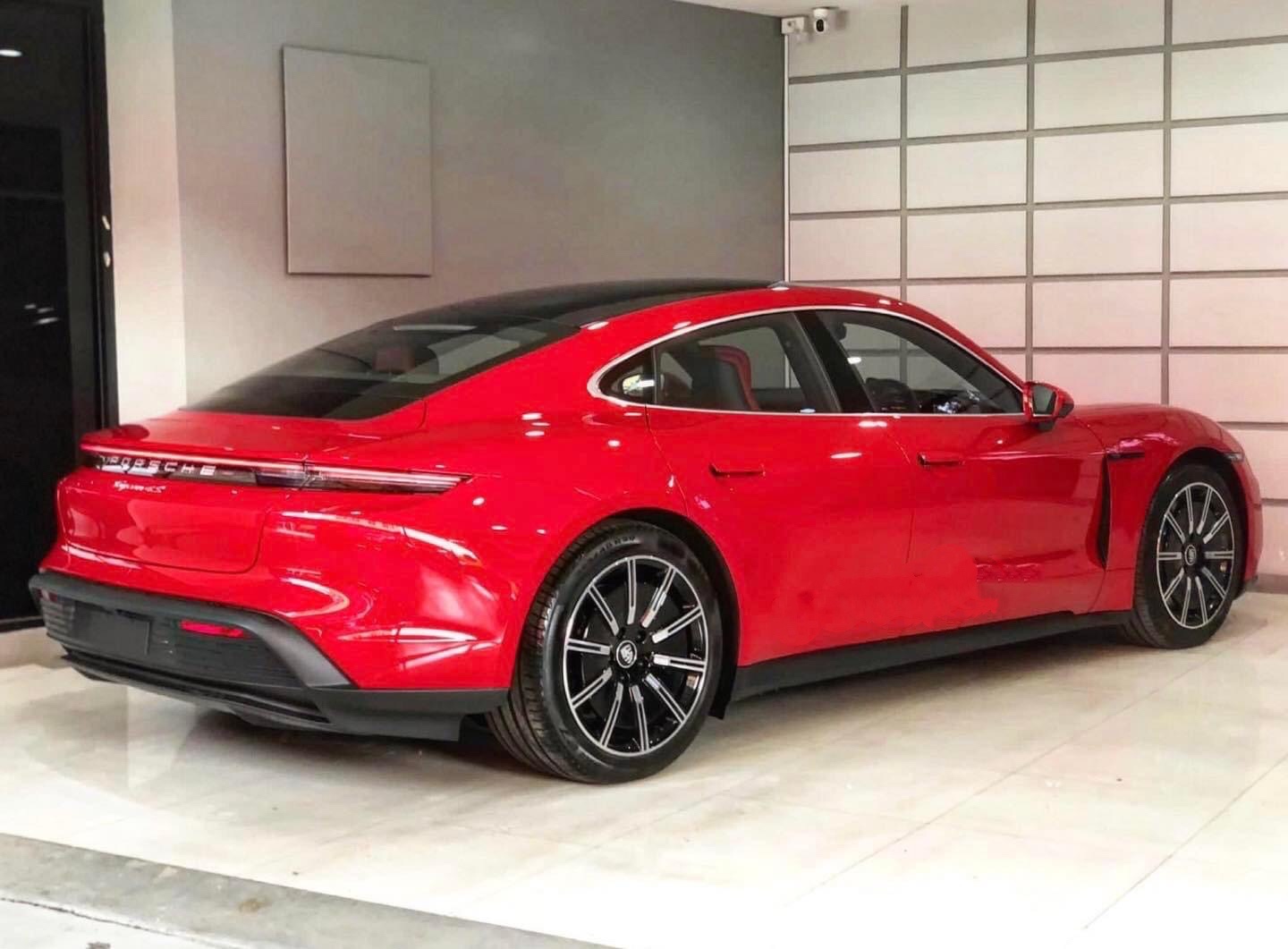 Porsche Taycan 4S Sport Design 4WD ปี 2022