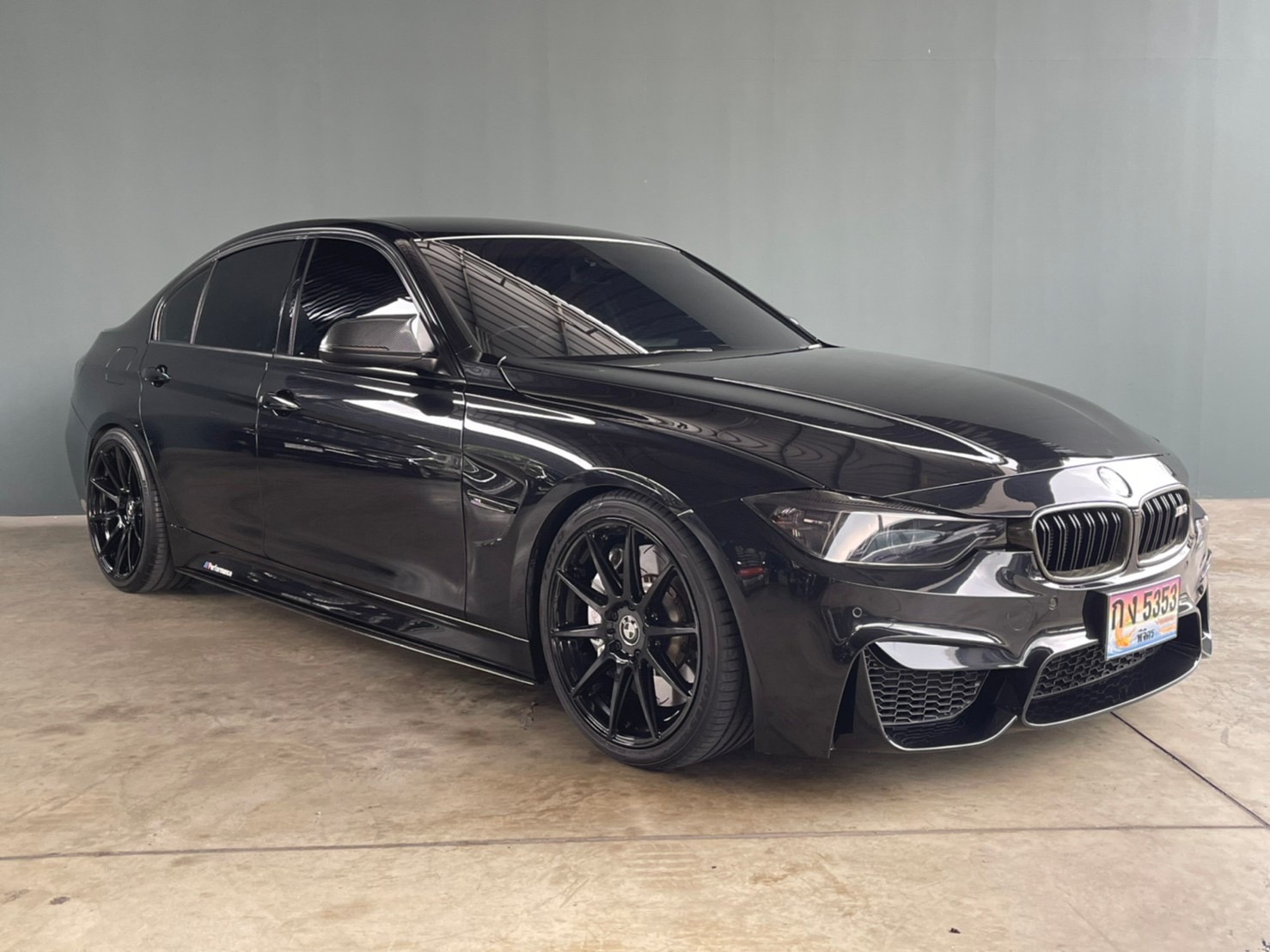 BMW 328i Sport ปี 2013