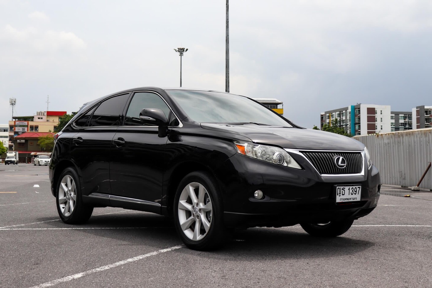 Lexus RX270 2.7 Premium SUV ปี2011