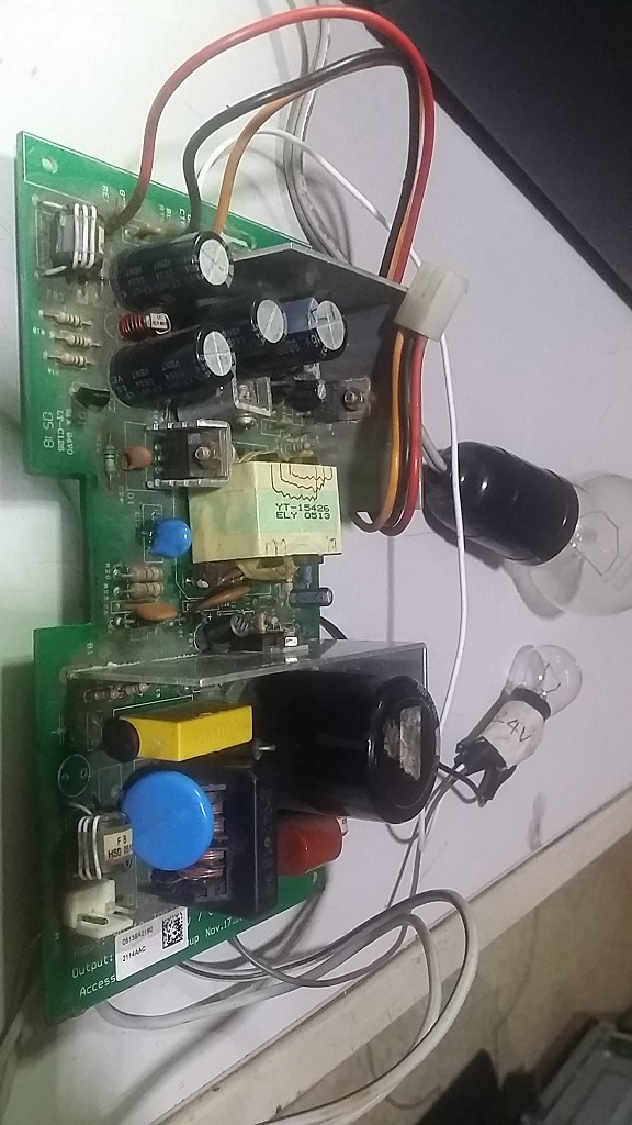 ซ่อมเครื่องฟอกอากาศ ยี่ห้อ AMWAY รุ่น E-2526 อาการเครื่องซ๊อตเปิดไม่ติด