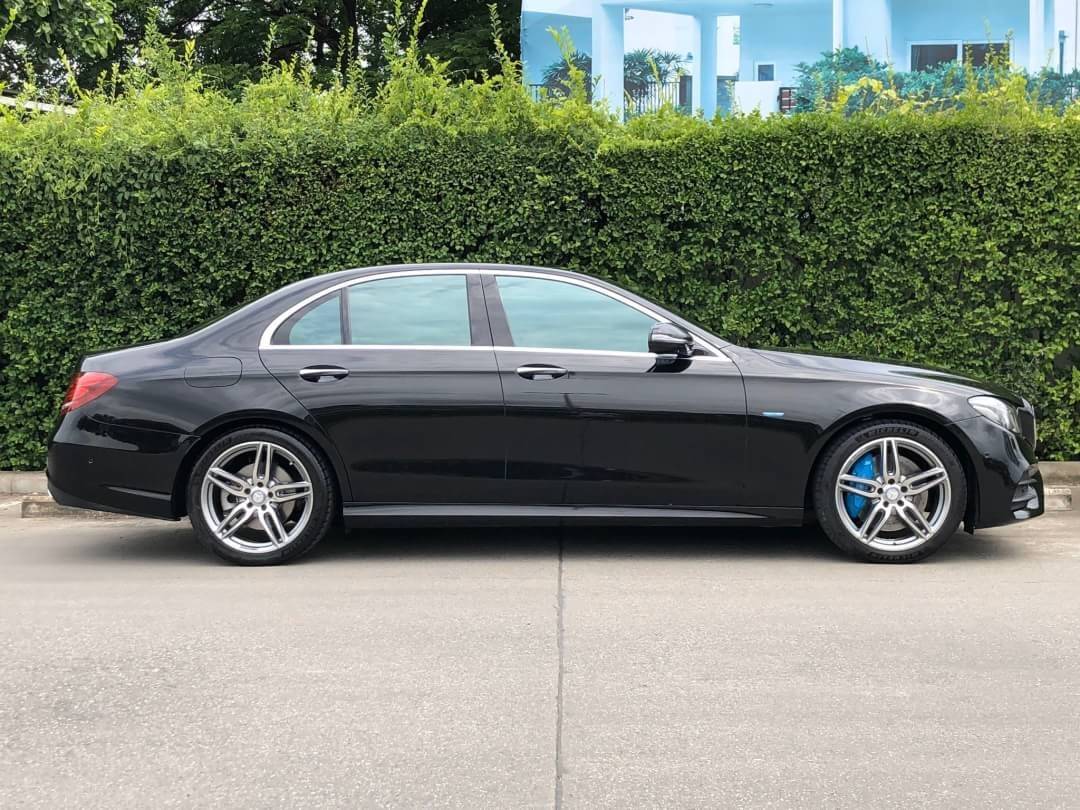 MERCEDES BENZ E350e AMG PLUG IN ปี 2017