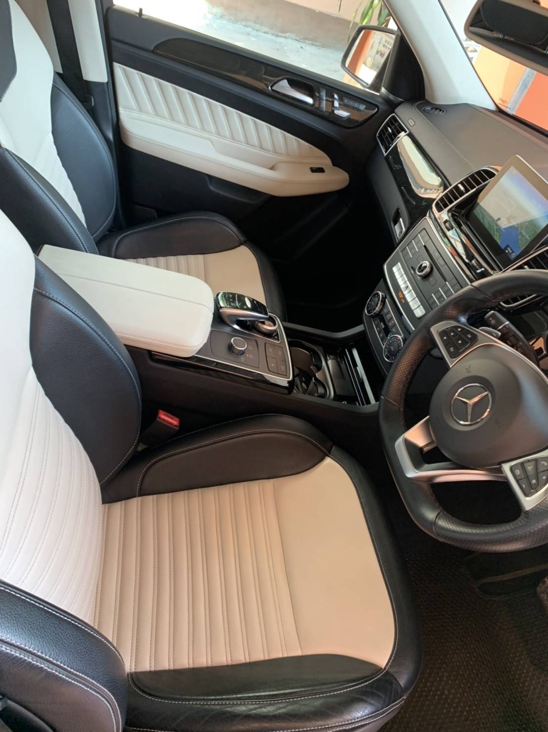Mercedes Benz GLE 500e AMG ปี 2016
