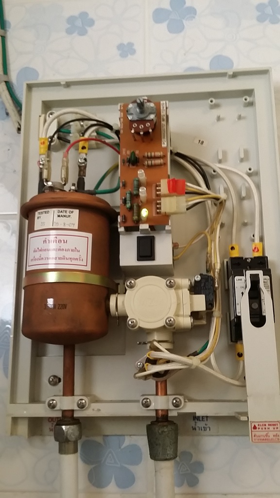 ซ่อมเครื่องทำน้ำอุ่น ยี่ห้อ MAZUMA รุ่น ENERGY3500W อาการเปิดไม่ติดเครื่องไม่ทำงาน