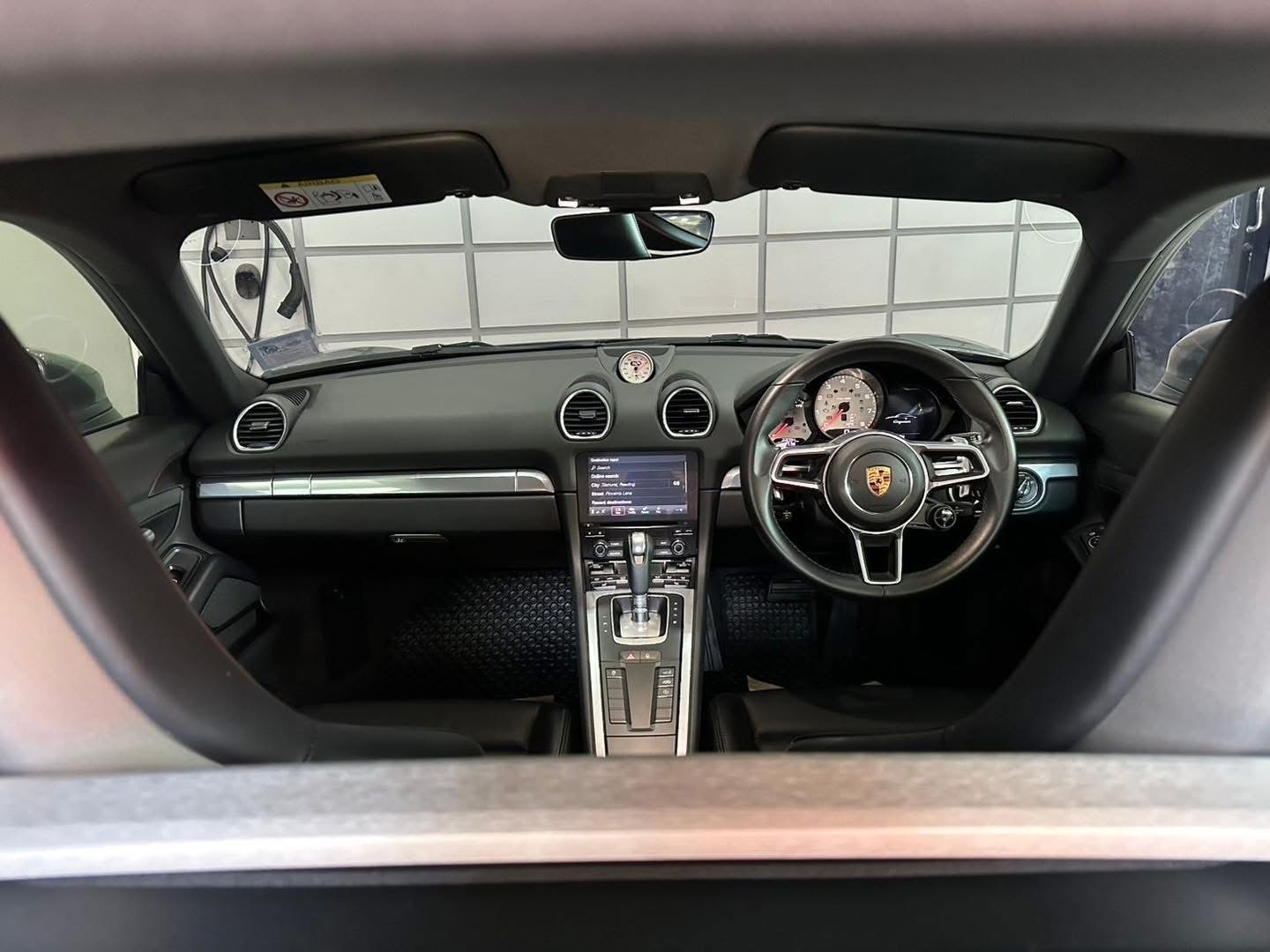 Porsche Cayman 718 Coupe 2.0 ปี 2019