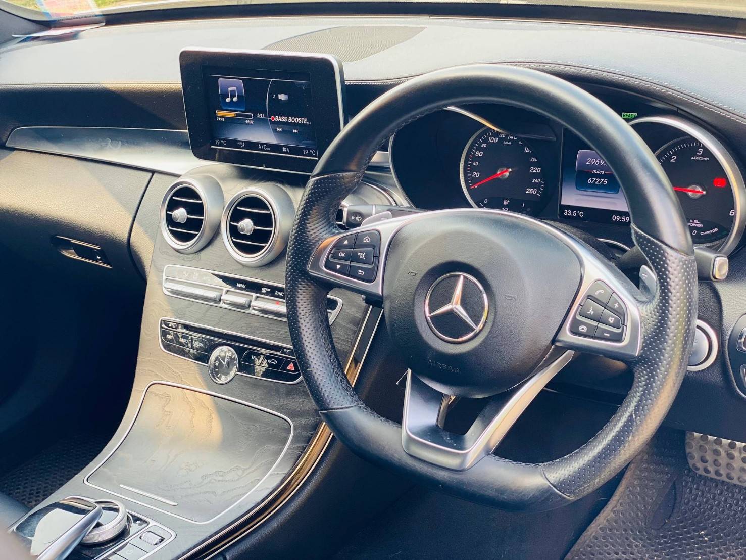 Mercedes Benz C300 AMG DYNAMIC Bluetec Hybrid ปี 2016