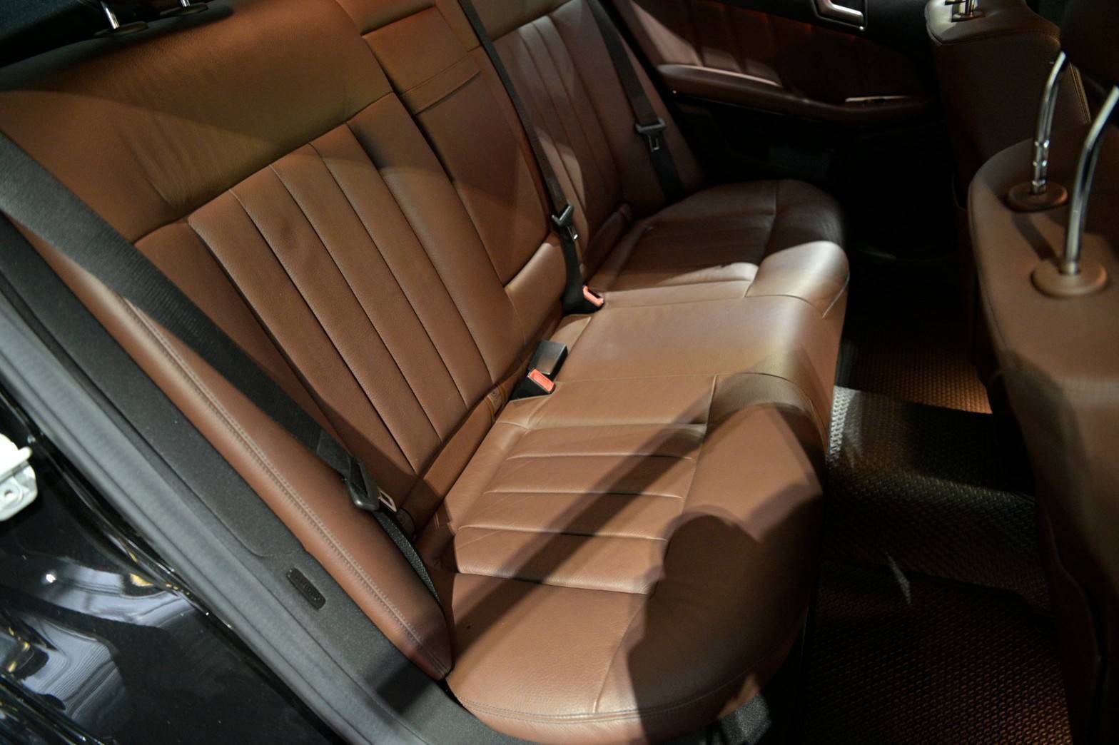 Mercedes-Benz E300 AMG Bluetec Hybrid ปี 2015