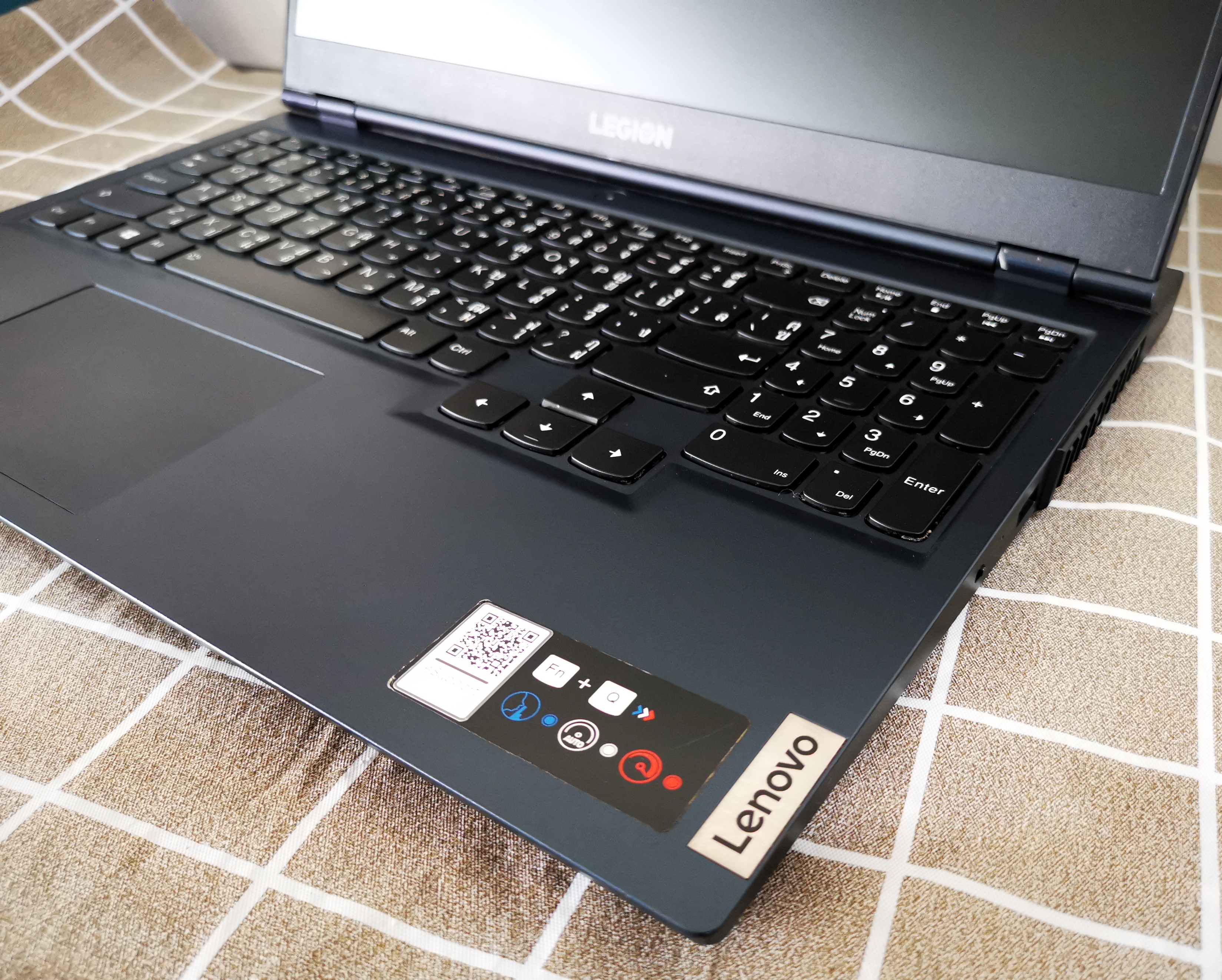 Lenovo Legion 5 15ACH6H-82JU007LTA