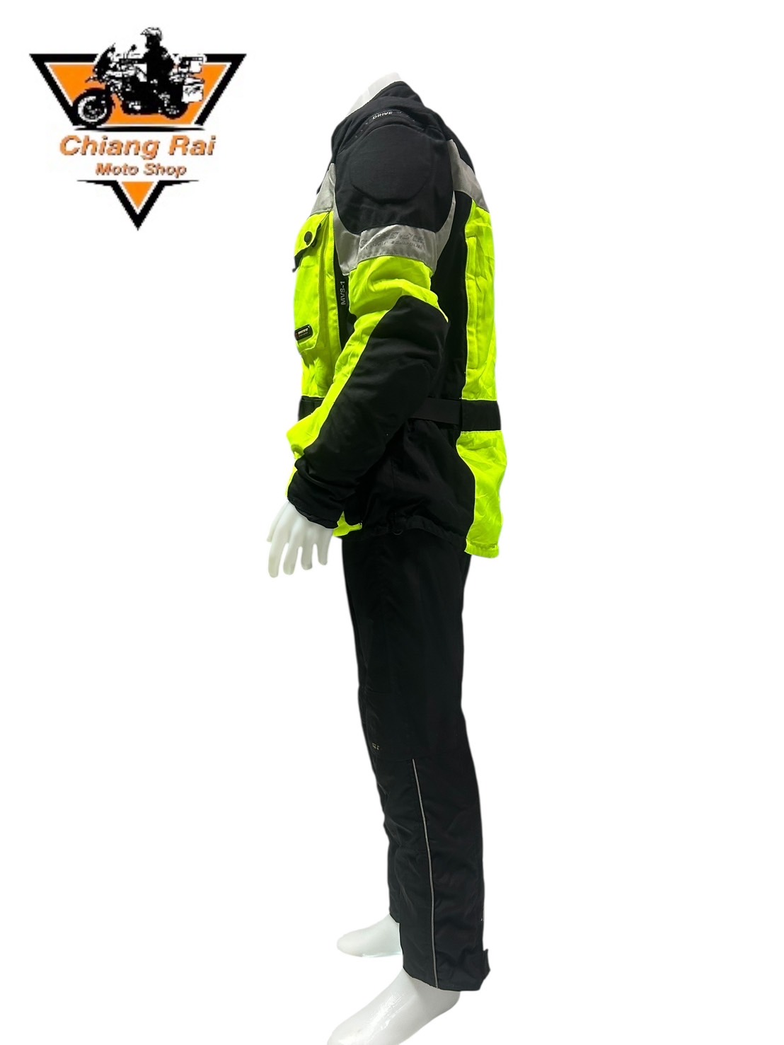 ชุดสำหรับขี่มอเตอร์ไซด์ (มือสอง) SET 033 ชุดทัวริ่ง เสื้อการ์ด + กางเกง ยี่ห้อ*** Drive***