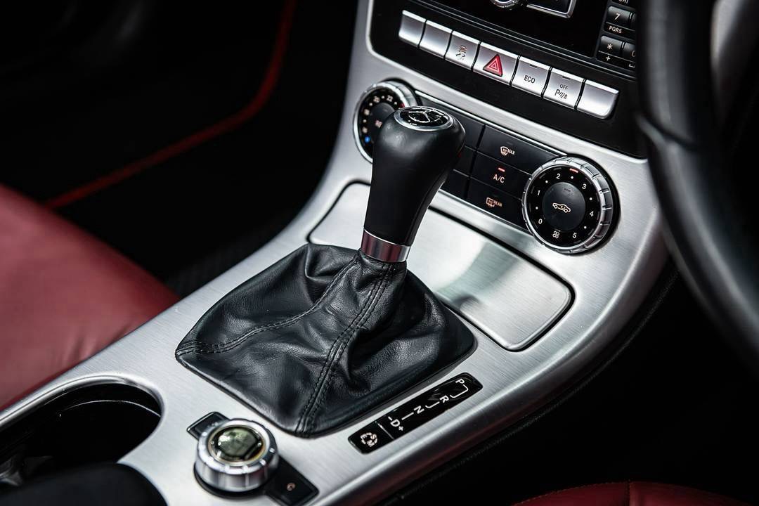 Benz SLK 200 AMG Sport Package CarbonLook ปี 2013