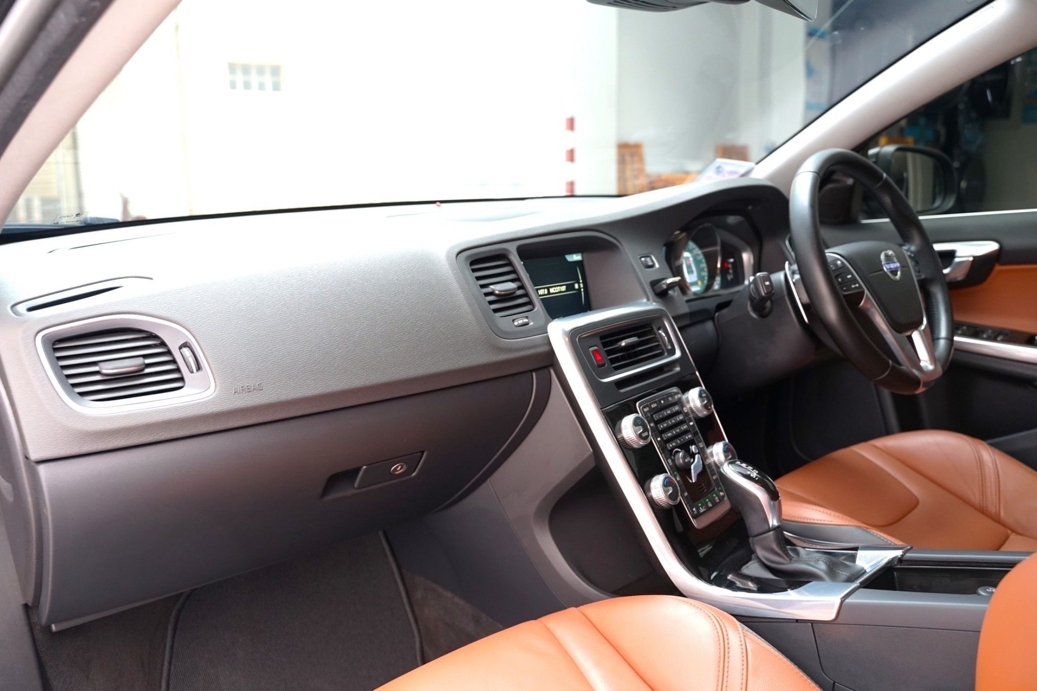 Volvo S60 D4 ปี 2018