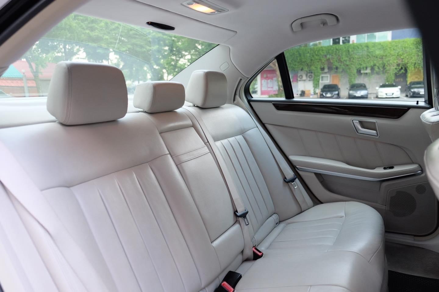 Mercedes-Benz E200 CGi (W212) ปี 2014