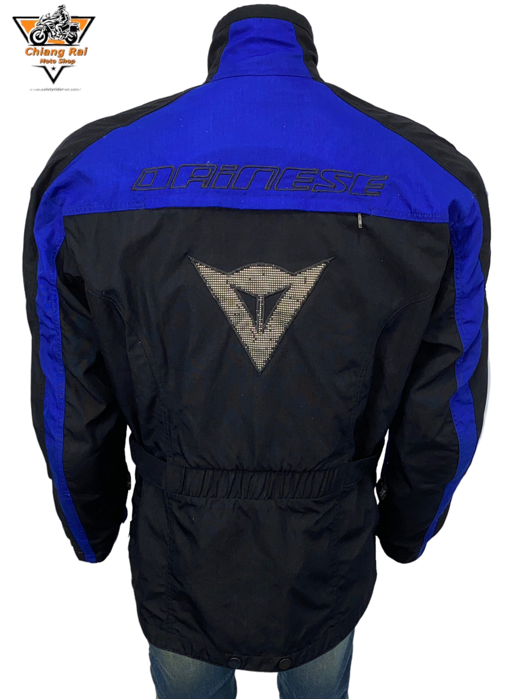 เสื้อขี่มอเตอร์ไซด์( มือสอง) RCTA 493: อก 52" ยาว 30" (2XL) **DAINESE**