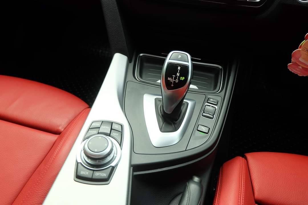 BMW 328i Sport ปี2013