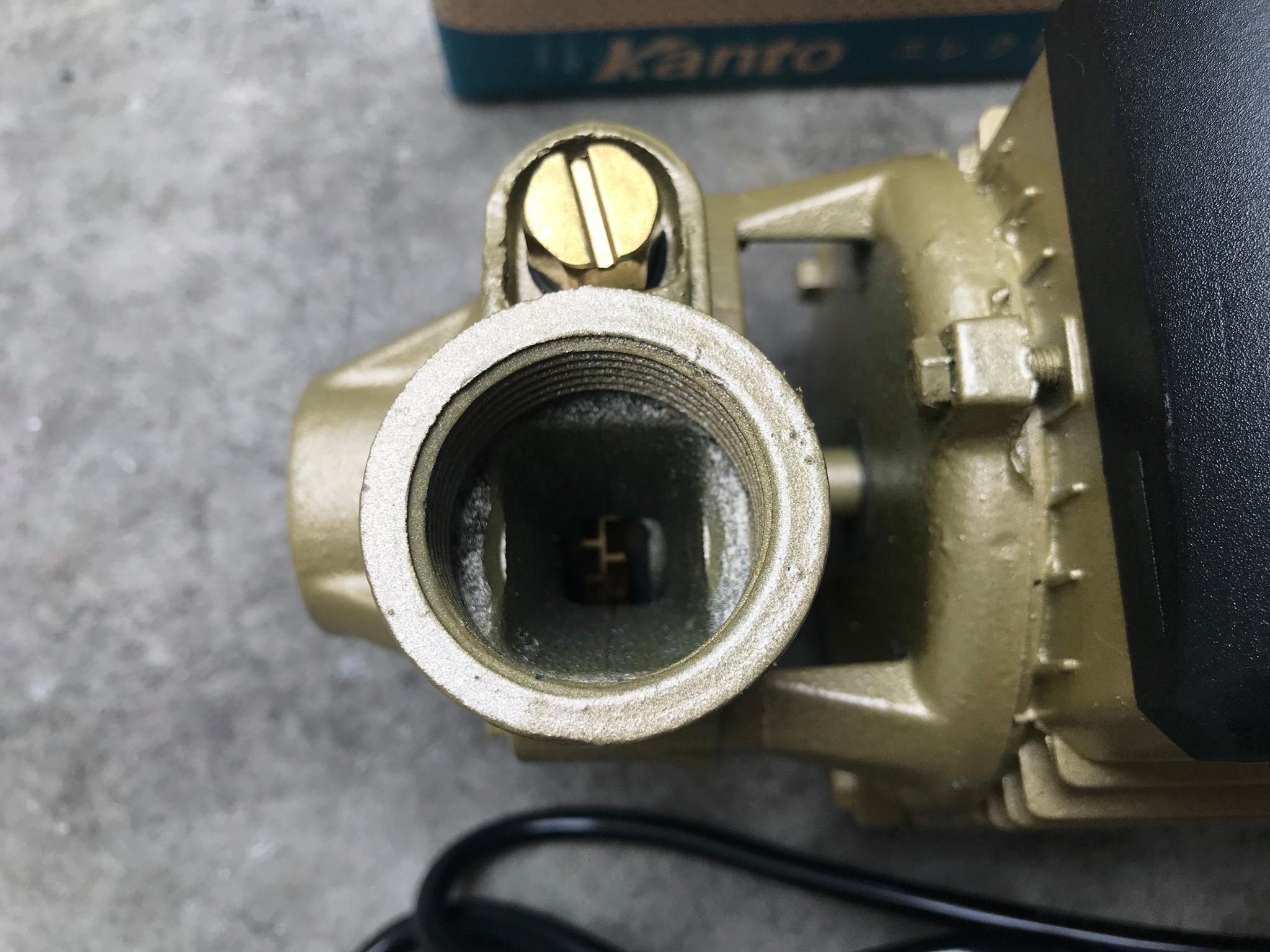 ปั๊มน้ำหอยโข่ง ยี่ห้อ Kanto รุ่น KT-QB-60