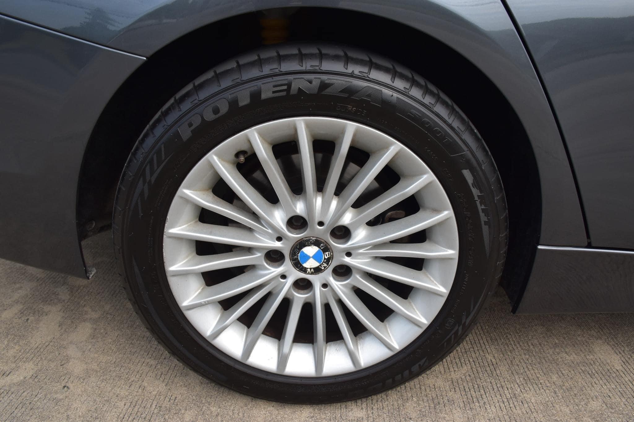 BMW F30 320i LuxuryLine ปี 2016