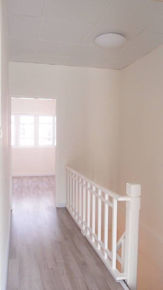 ให้เช่าท/ฮ 2 ชั้น เรวดี 61 ใกล้รถไฟฟ้าหลายสถานี