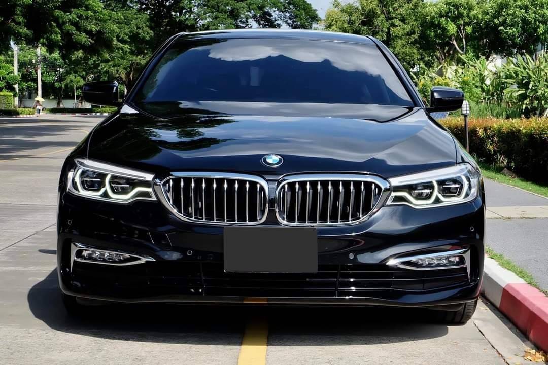 Bmw Series 5 G30 520D ปี 2017