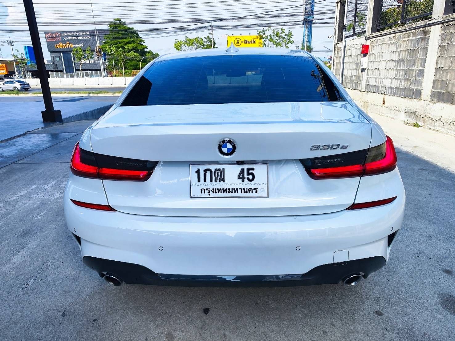 BMW SERIES 330e M SPORT ปี 2023