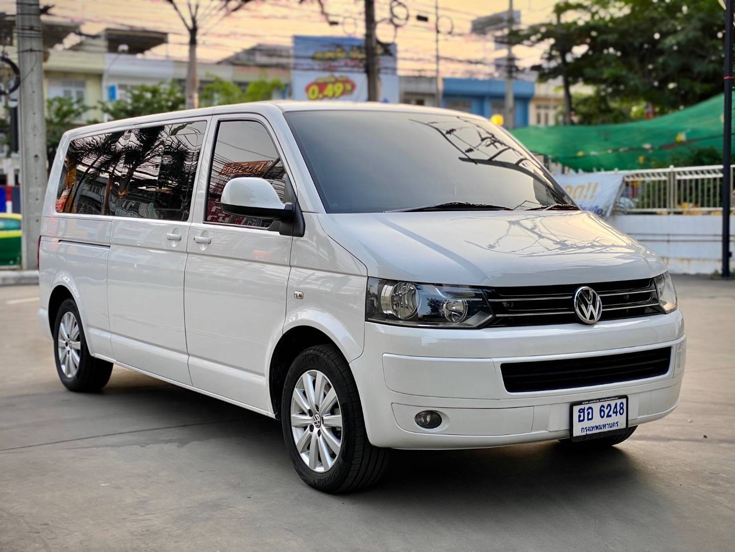 Volk Caravelle 2.0 AT ปี 2013