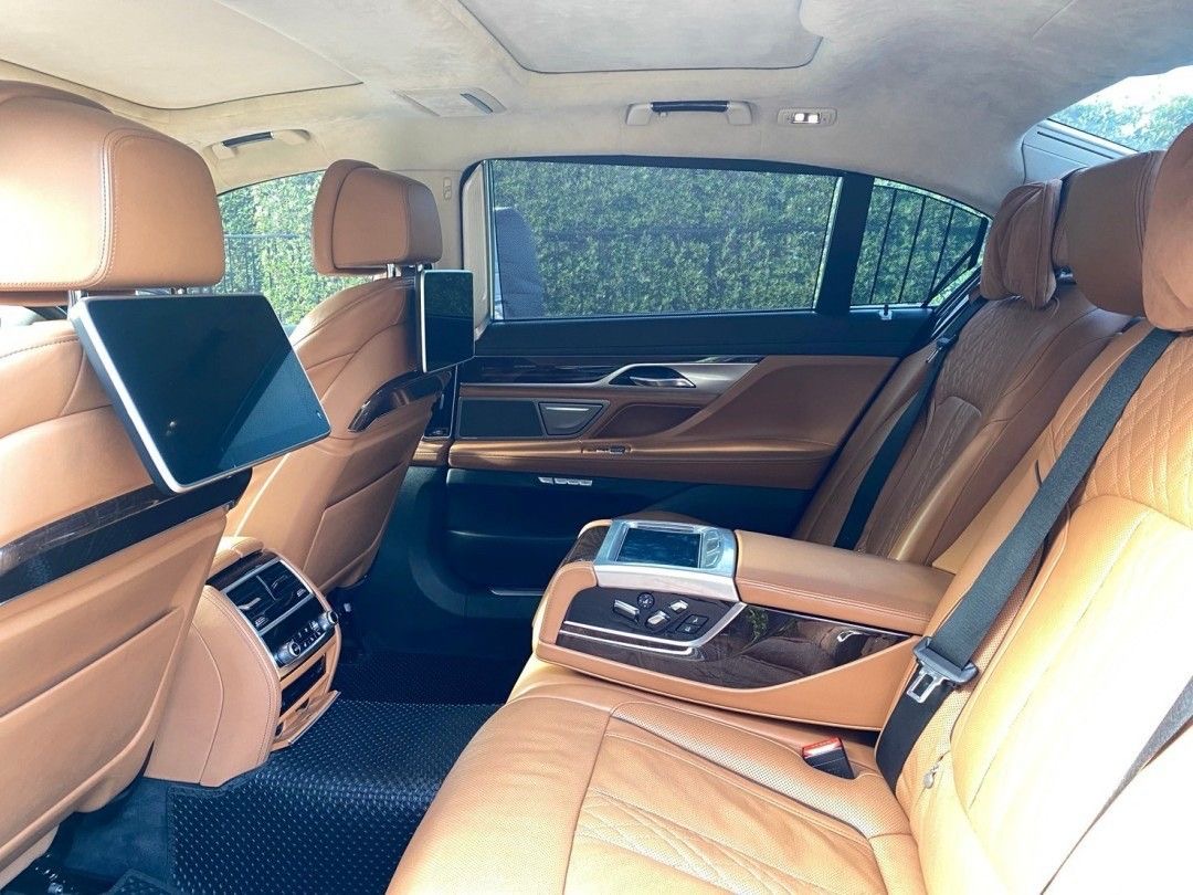 BMW 740LI สีดำ ปี 2016