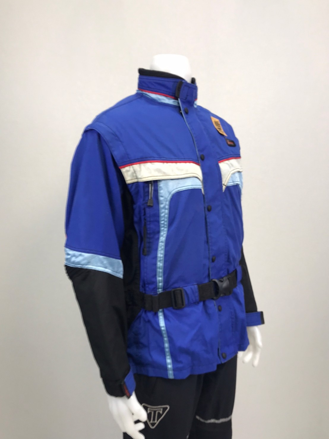 เสื้อขี่มอเตอร์ไซด์( มือสอง) RCT 920 อก 46" ยาว 28" ยี่ห้อ**OXBOW**(ไม่มีการ์ด)