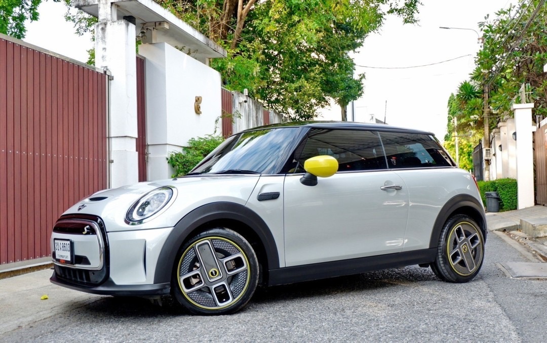 MINI Cooper SE LCI ปี 2021