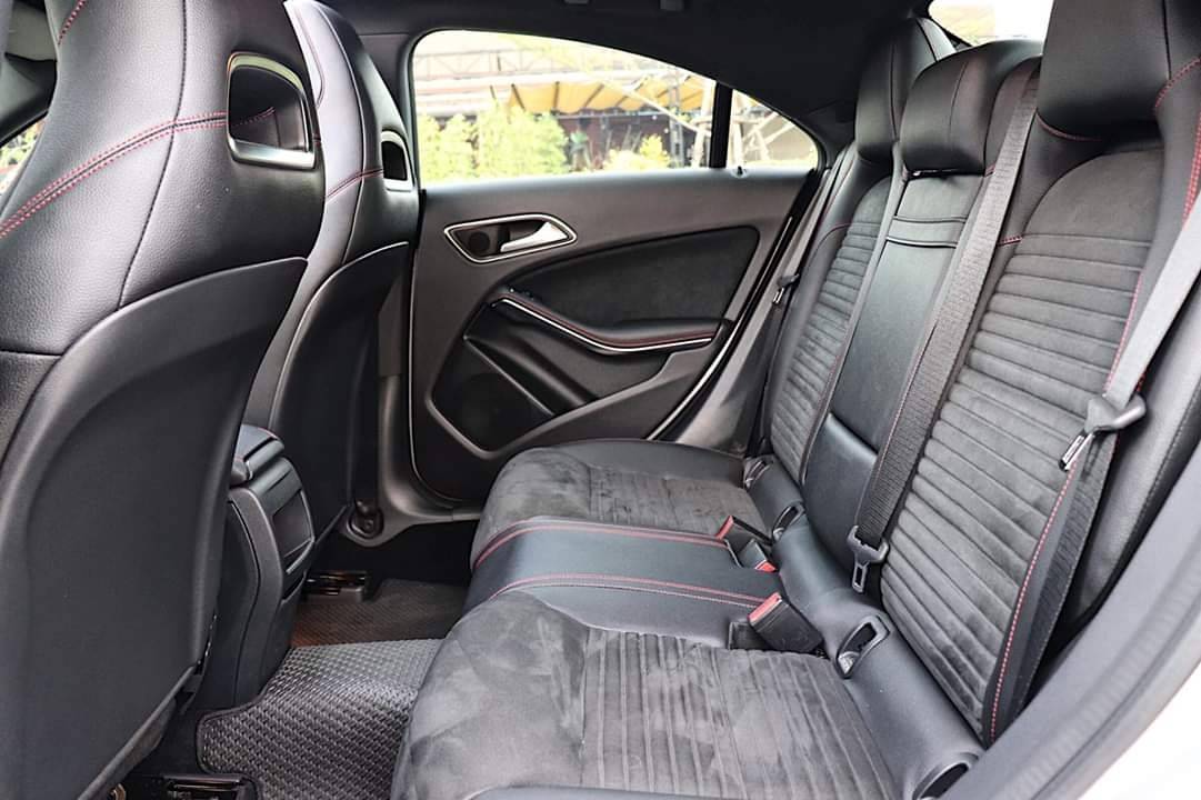 Mercedes-Benz CLA 250 AMG Sport Package ปี 2015