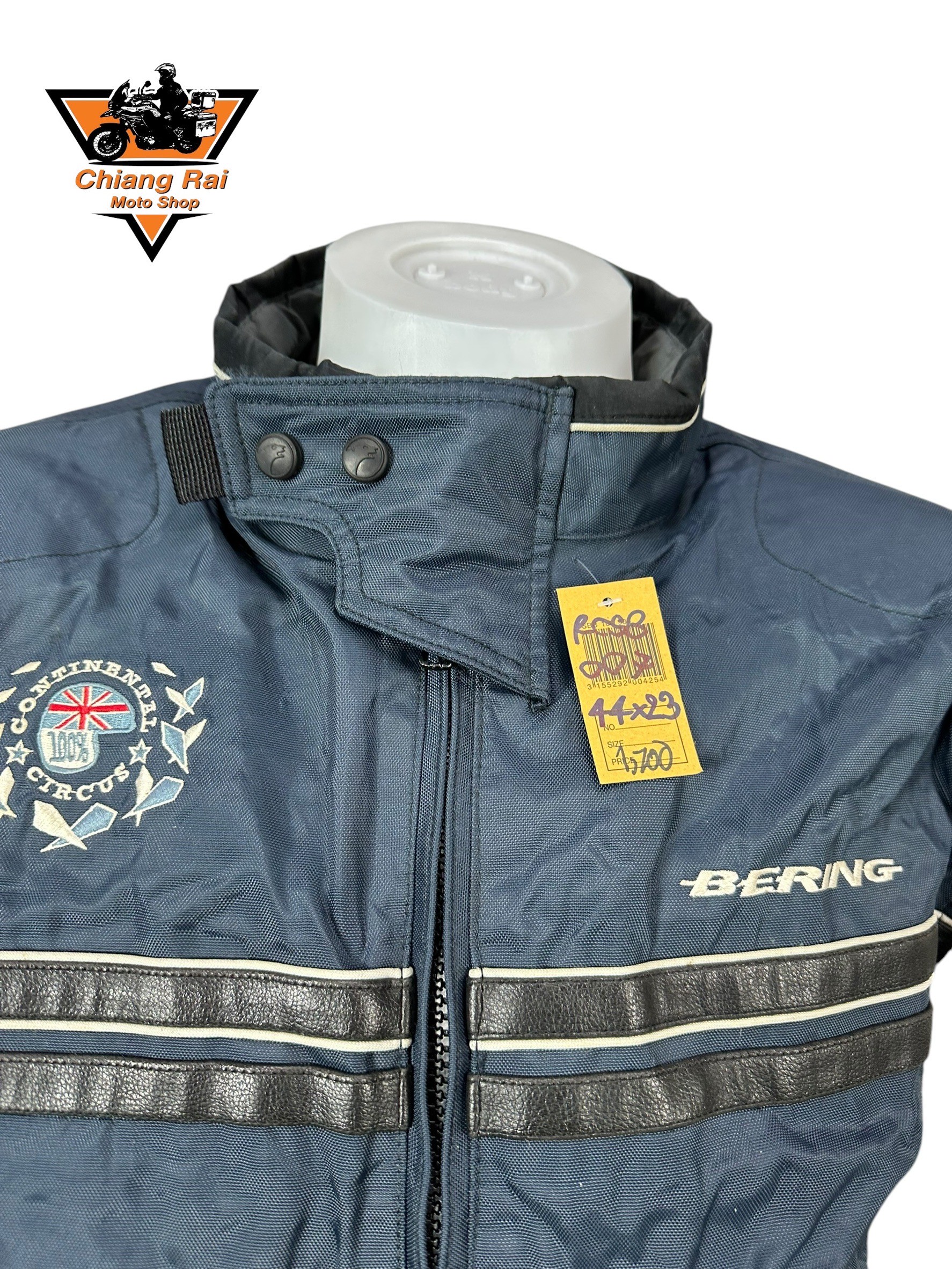 เสื้อขี่มอเตอร์ไซด์( มือสอง) CRSB 007 : อก 44" ยาว 23" (M) **BERING**