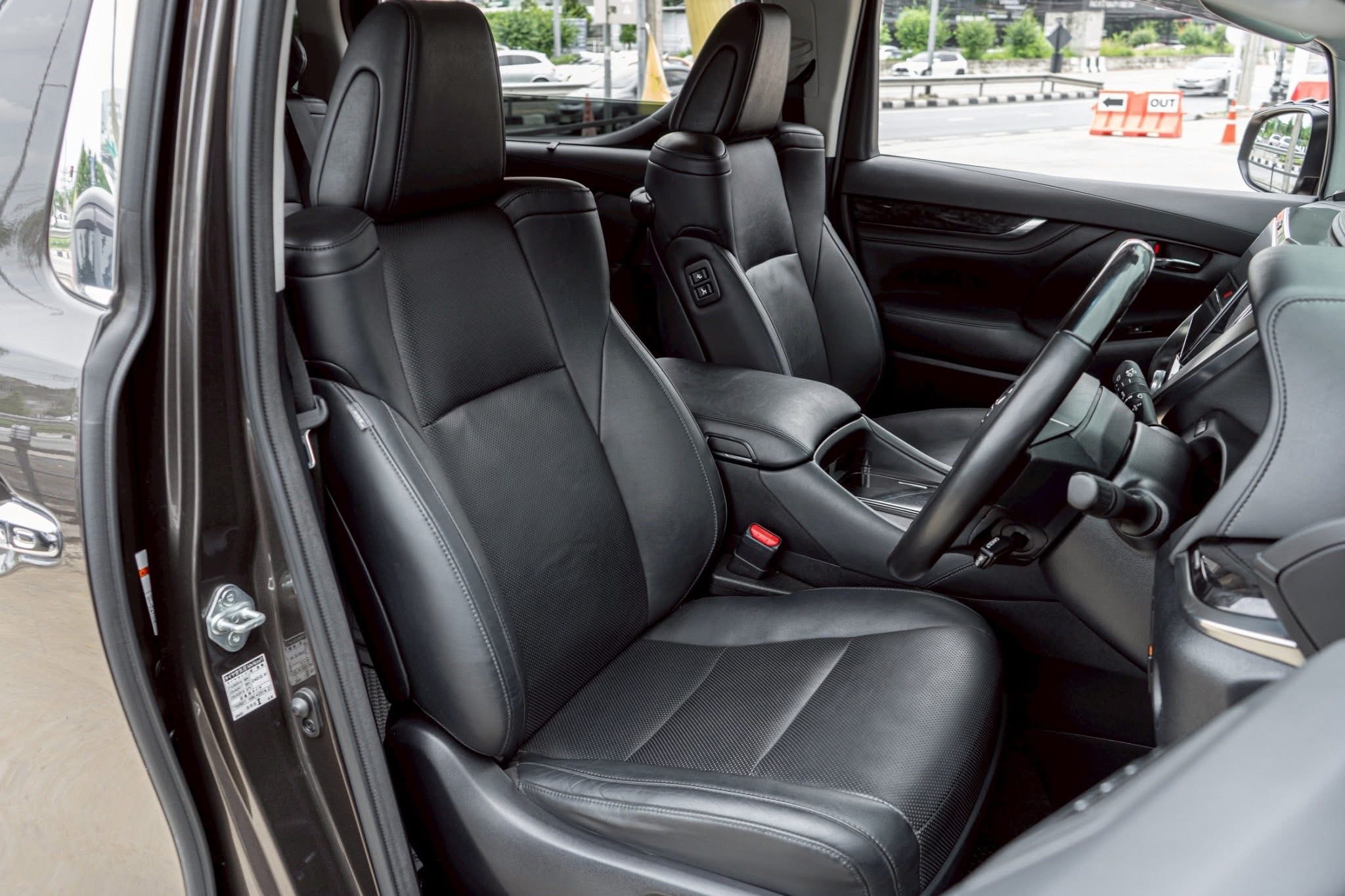 Toyota Vellfire ZG Edition ปี2019