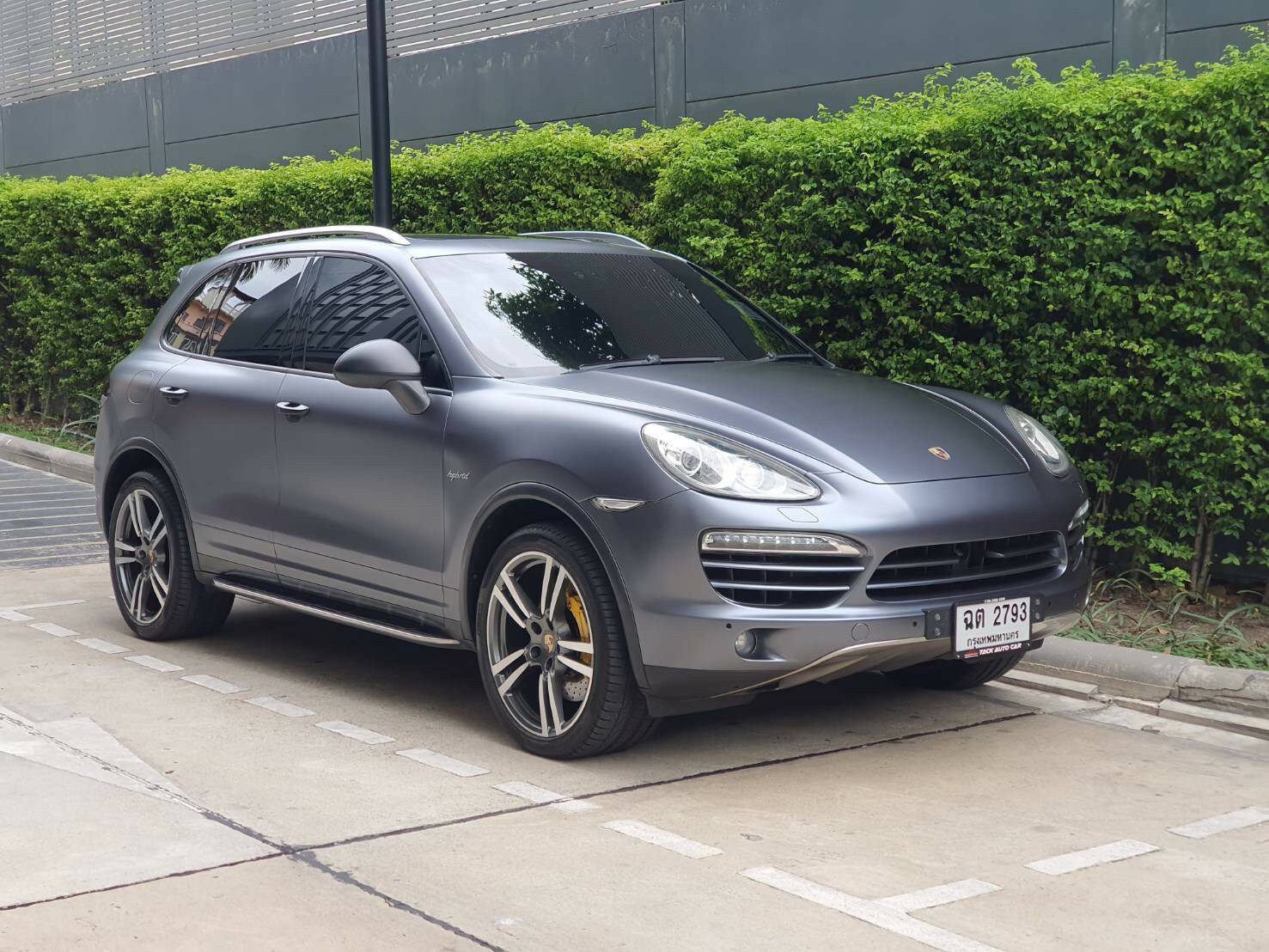 Porsche ไฮบริด เบนซิน ปี 2012