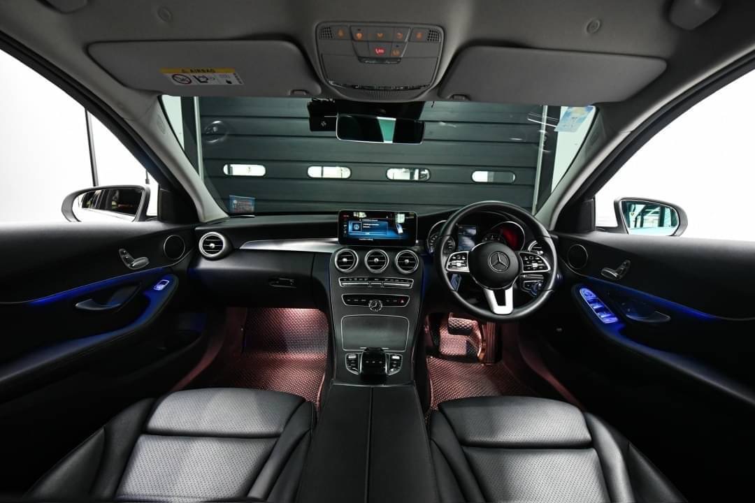 Mercedes Benz C220d avantgarde ปี2022