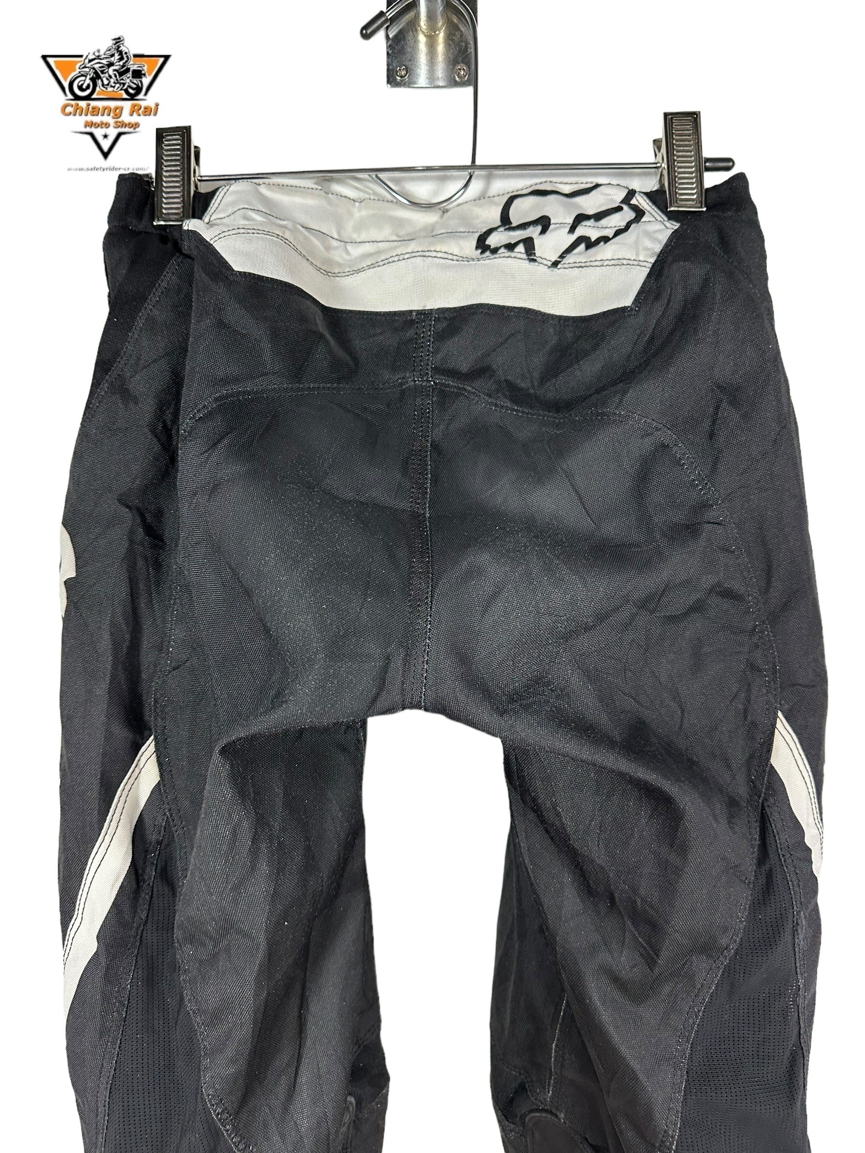 กางเกงขี่มอเตอร์ไซด์ ( มือสอง ) E&A 634: เอว 28" ยาว 25" **FOX**