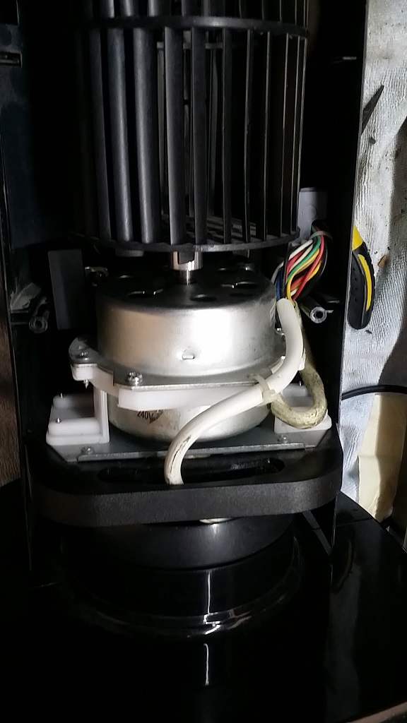 ซ่อมพัดลมทาวเวอร์ ยี่ห้อ IMARFLEX รุ่น IF-568 อาการพัดลมไม่หมุน