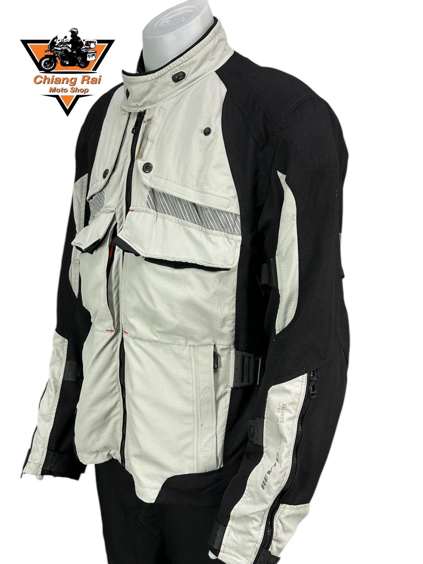 เสื้อขี่มอเตอร์ไซด์( มือสอง) RCTA 709 อก 50" ยาว 27 (XL) **REV'IT!**