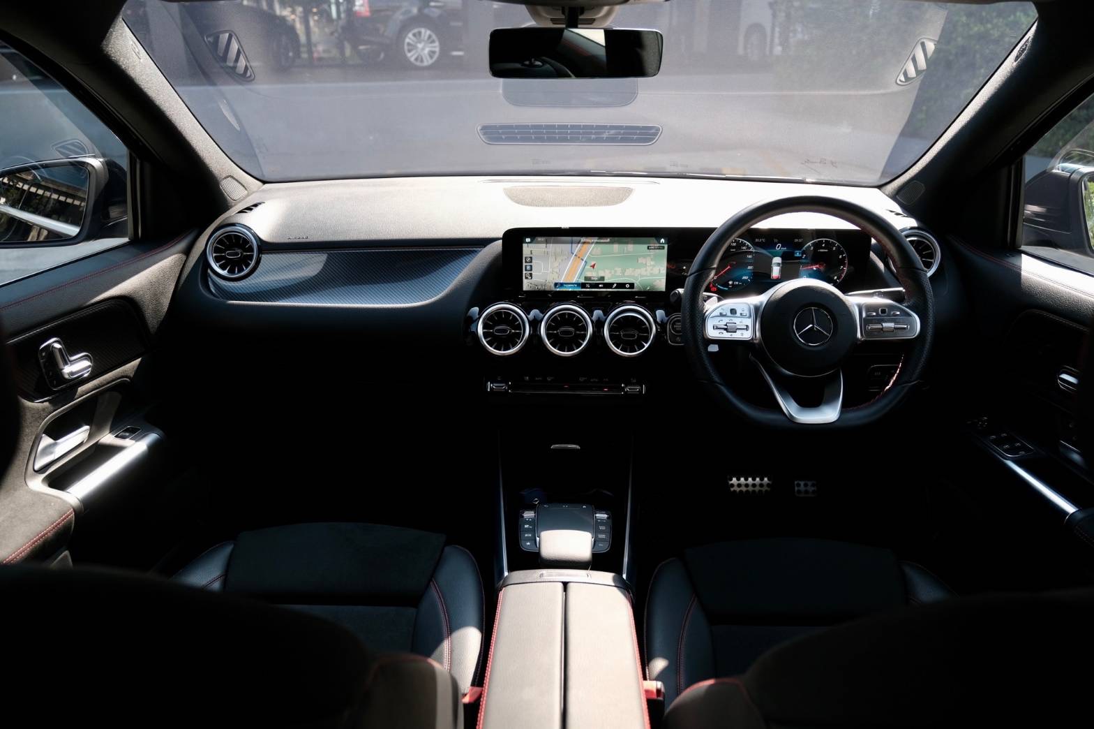 Mercedes Benz GLA200 AMG Dynamic ปี 2021