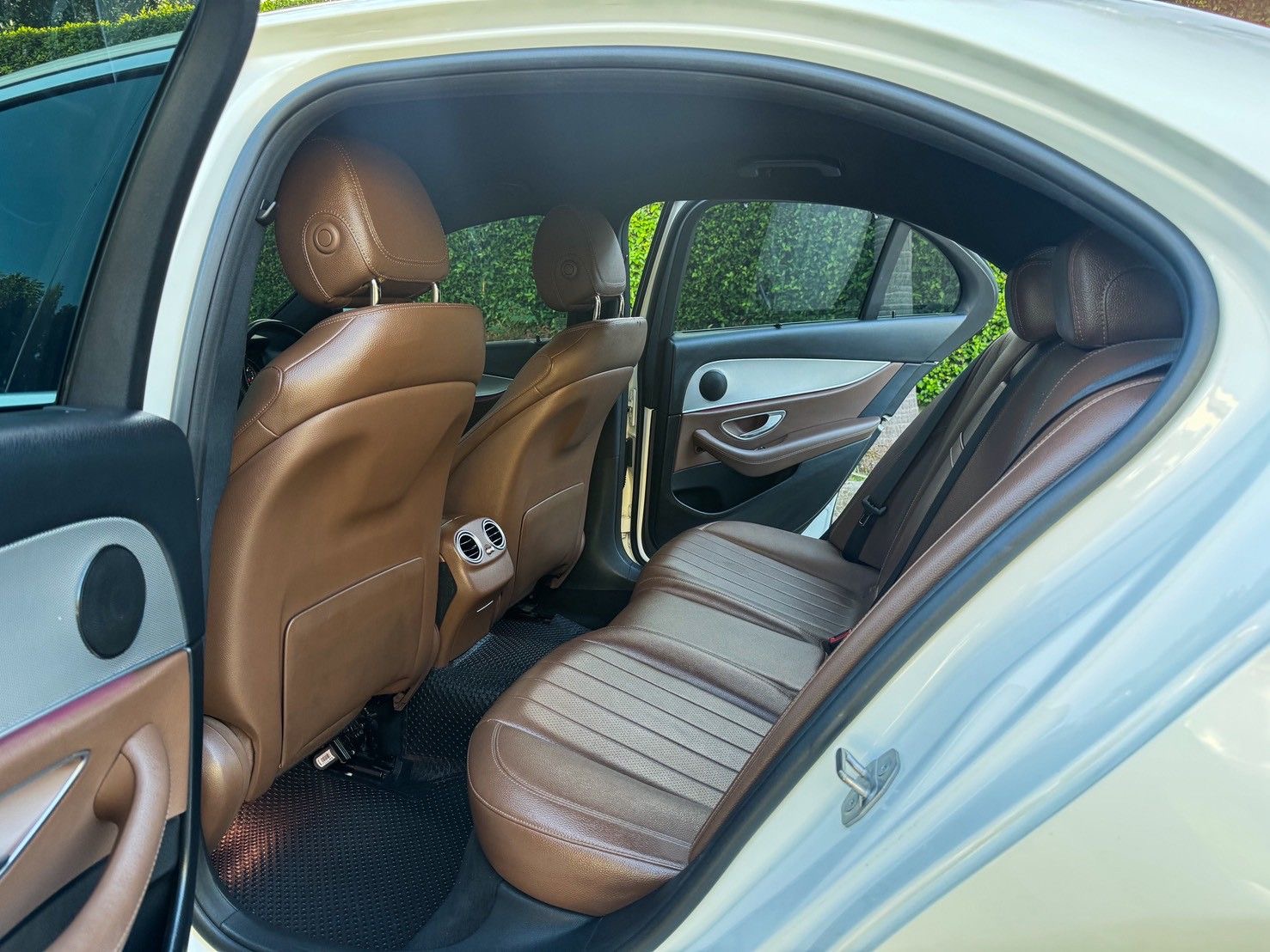 Mercedes Benz E220d (ดีเซลล้วน) Top W213 ปี 2017