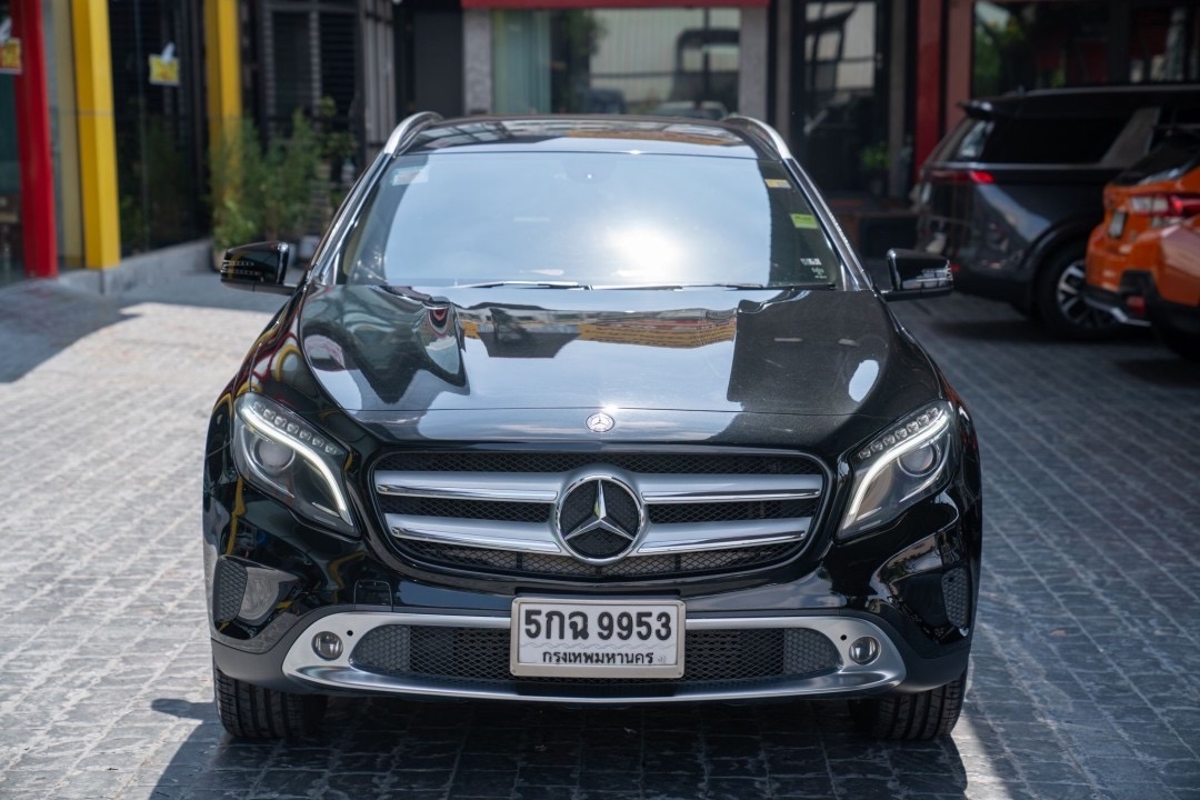 Mercedes- Benz GLA200 ปี 2016