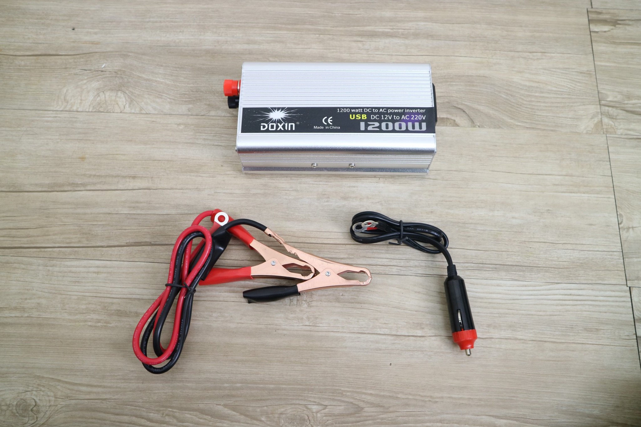 MARCH ตัวแปลงไฟจากแบตเตอรี่รถยนต์เป็นไฟบ้าน 12V to 1200w