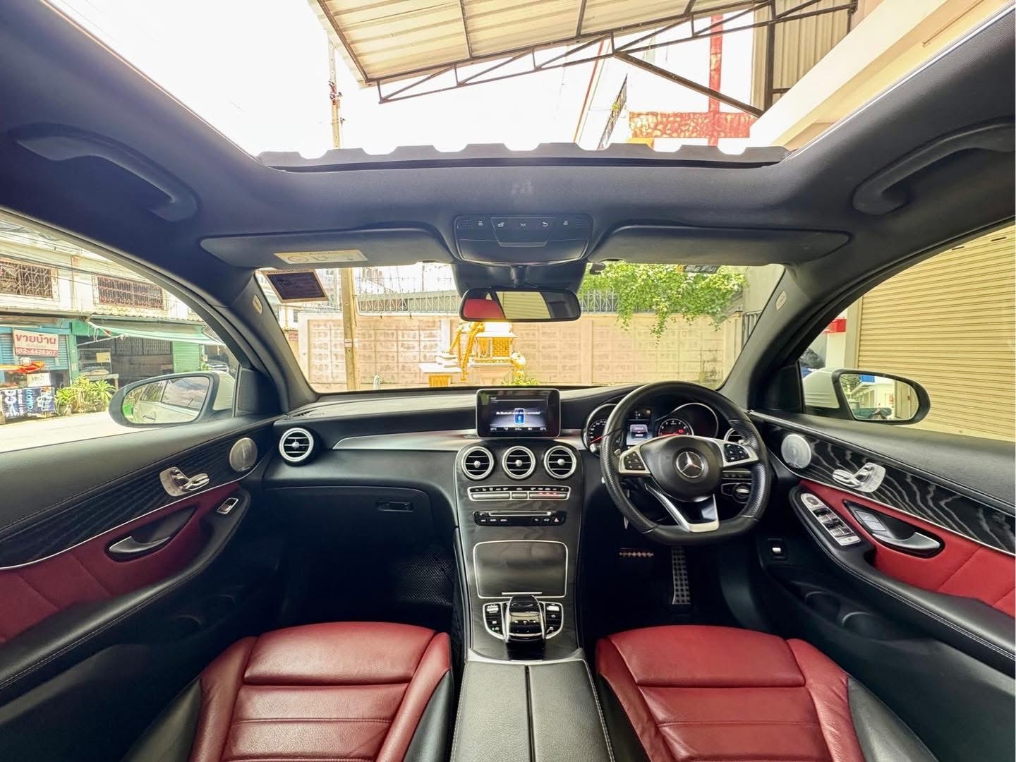 Mercedes-Benz GLC250 Coupe AMG Plus ปี 2018 Topสุด