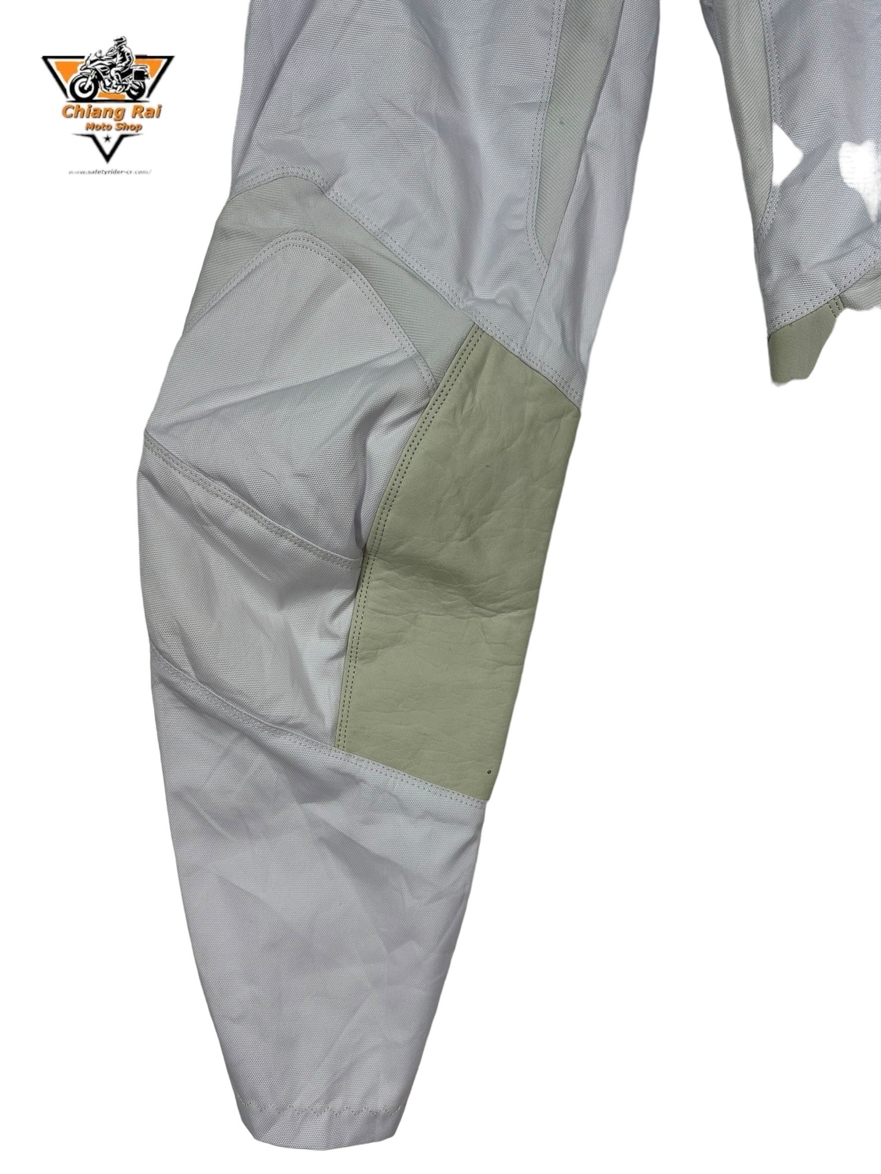 กางเกงขี่มอเตอร์ไซด์ ( มือสอง ) E&A 644: เอว 28" ยาว 25" **NO RBAND**