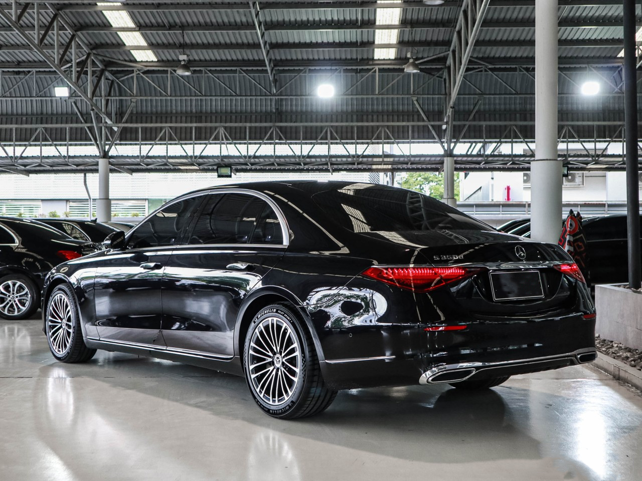 Mercedes-Benz S350d Exclusive สี Obsidian Black ปี 2022