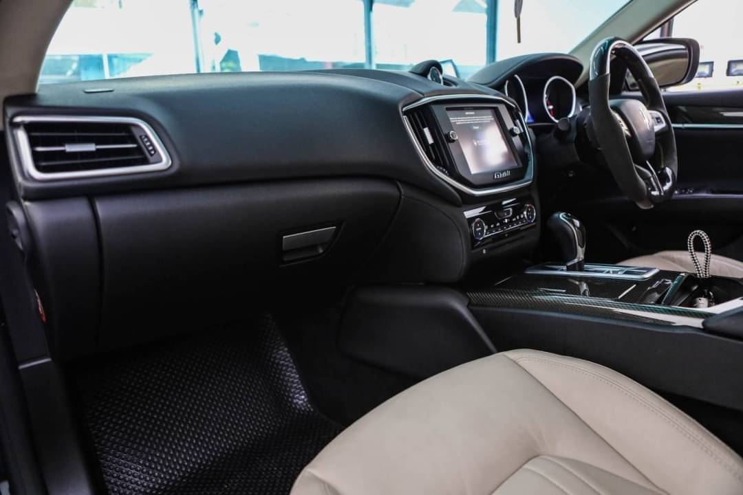 Maserati Ghibli Diesel ปี 2015