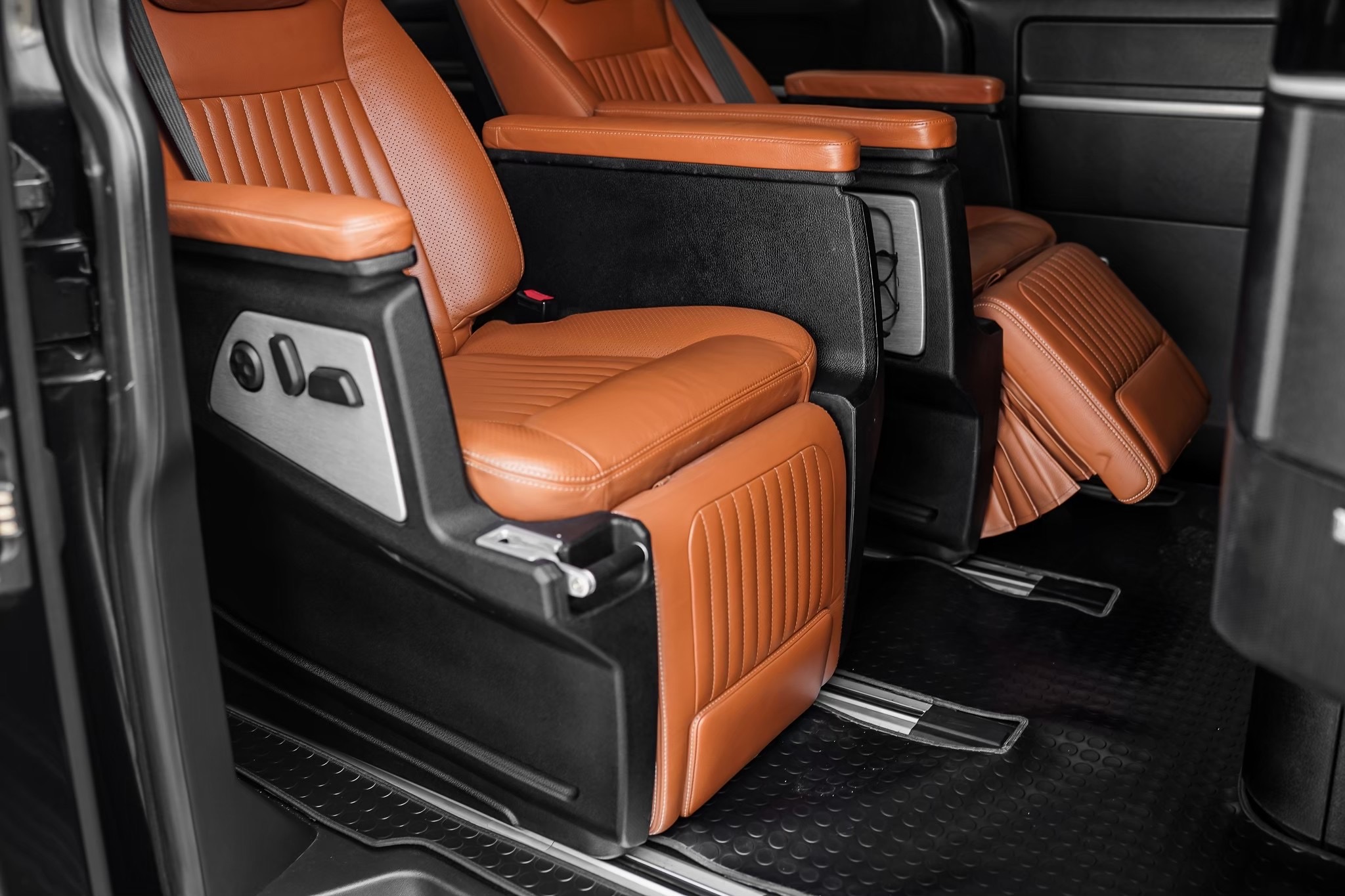 Volkswagen Caravelle 2.0 TDI ปี 2018