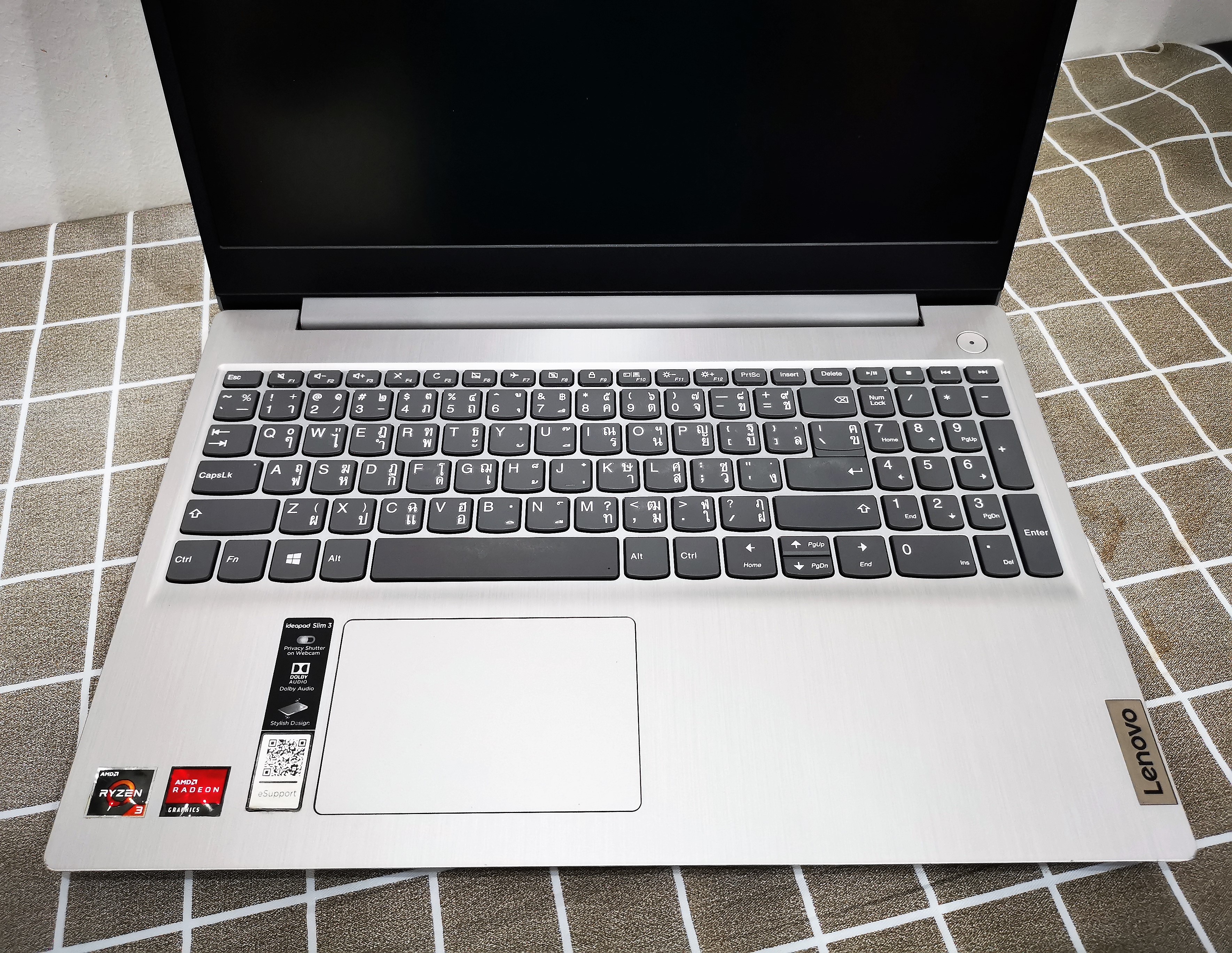 Lenovo IdeaPad 3 15ADA05-81W100L5TA