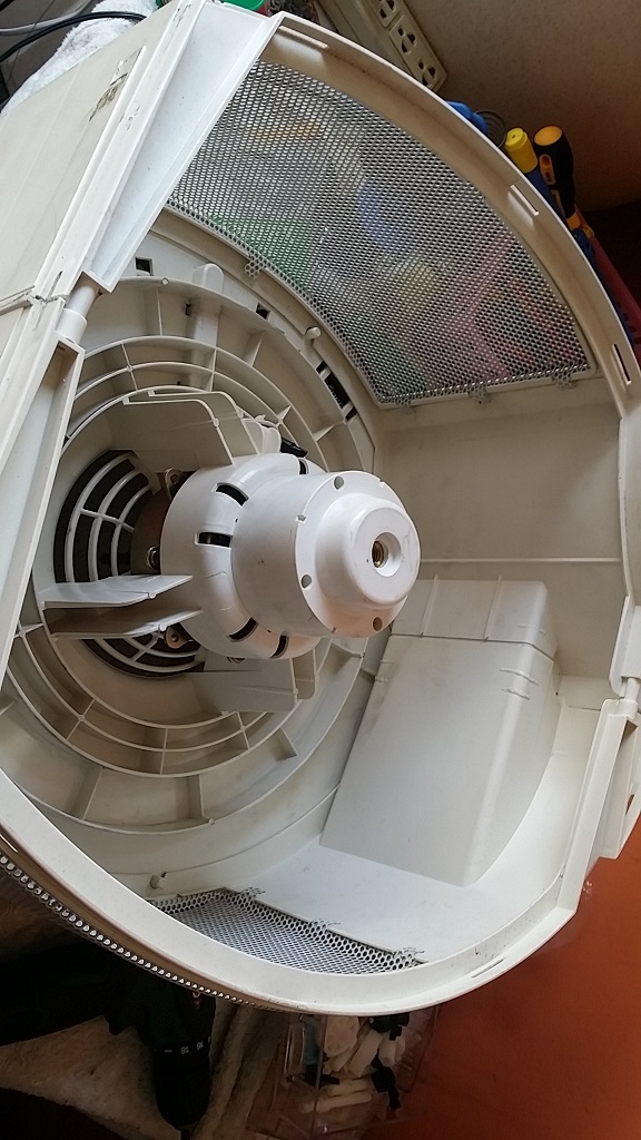 ซ่อมเครื่องฟอกอากาศ ยี่ห้อ Honeywell รุ่น 17450 อาการเปิดไม่ติดพัดลมไม่หมุน