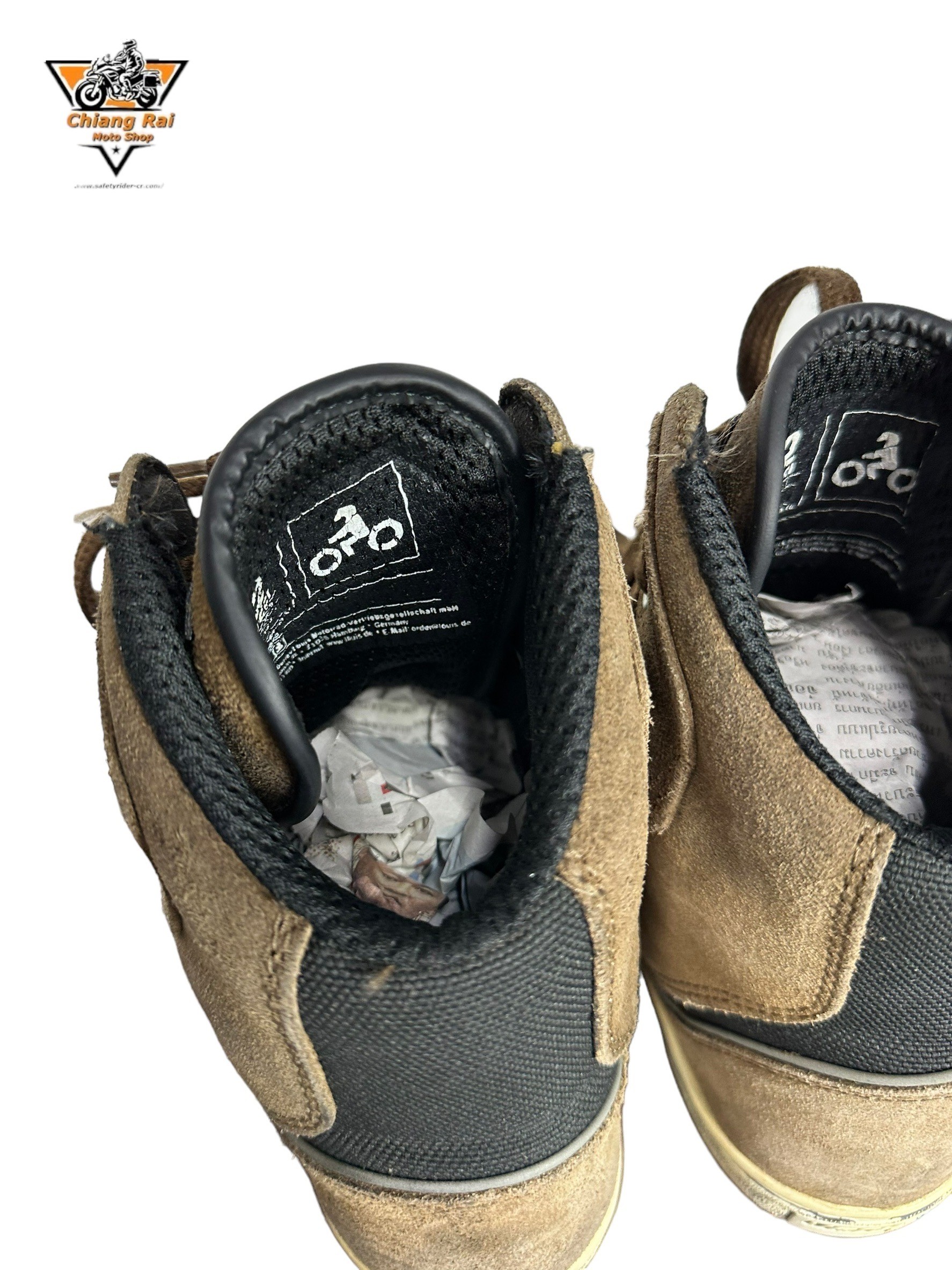 รองเท้าขี่มอเตอร์ไซด์( มือสอง) RCBS-458 Size ขนาดจากป้าย 42-43:EUR / 7.5:UK / 25.2:Cm.(VANUCCI)