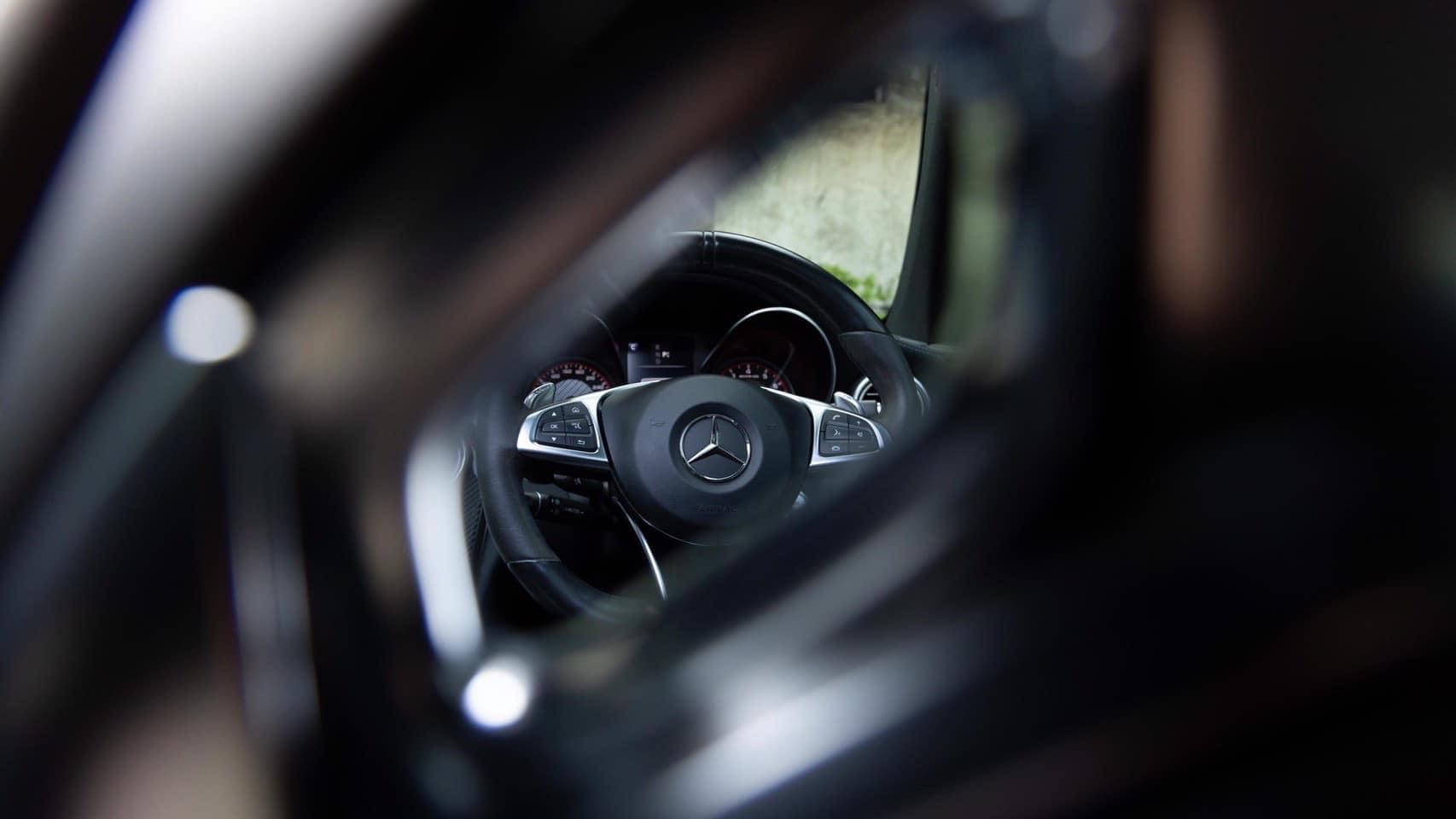 Mercedes-AMG C63s Coupe ปี 2016