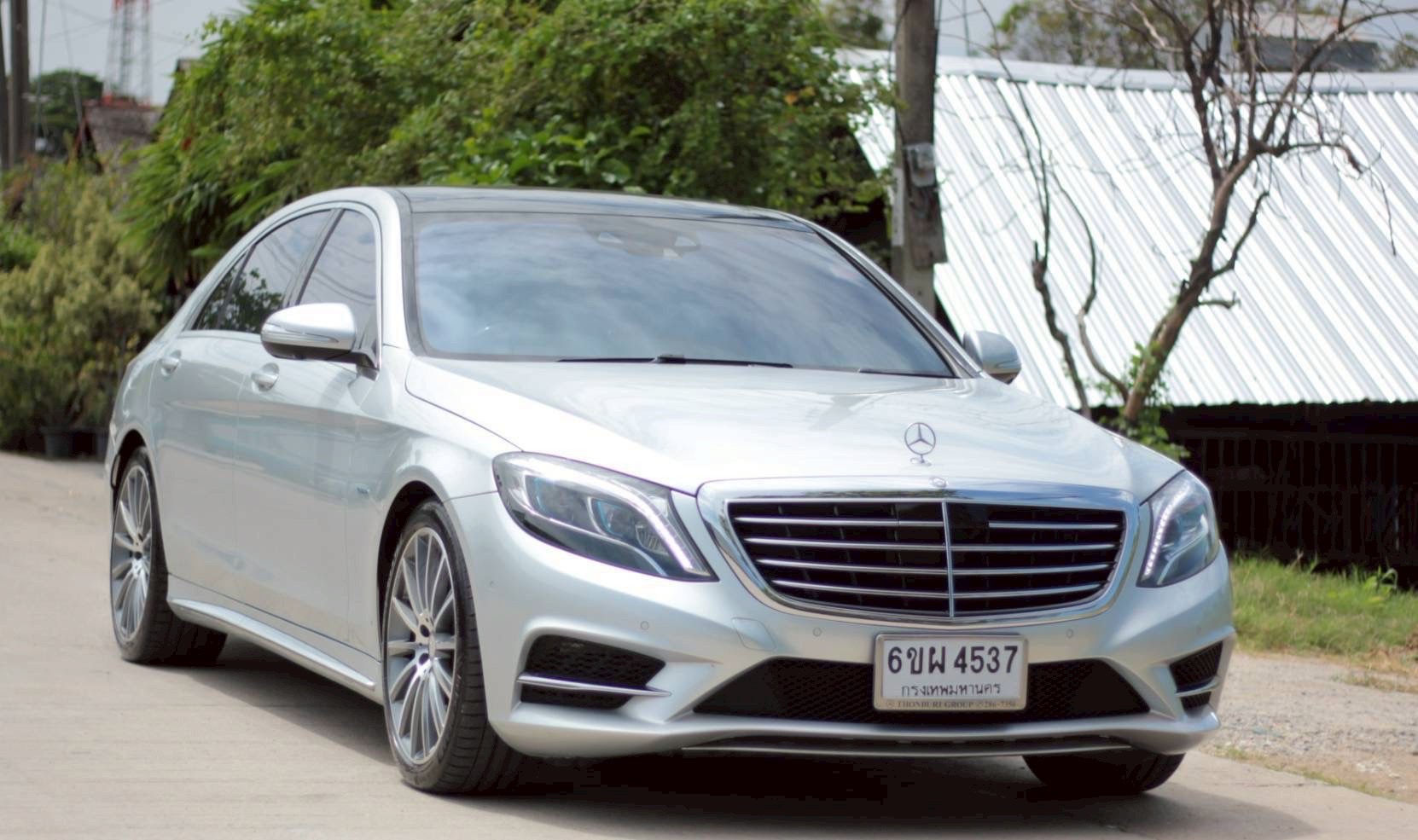 BENZ S500e W222 Sedan 4dr e AMG Premium G-Tronic Plus 7sp RWD 3.OTTi (PHEV) ปี 2016