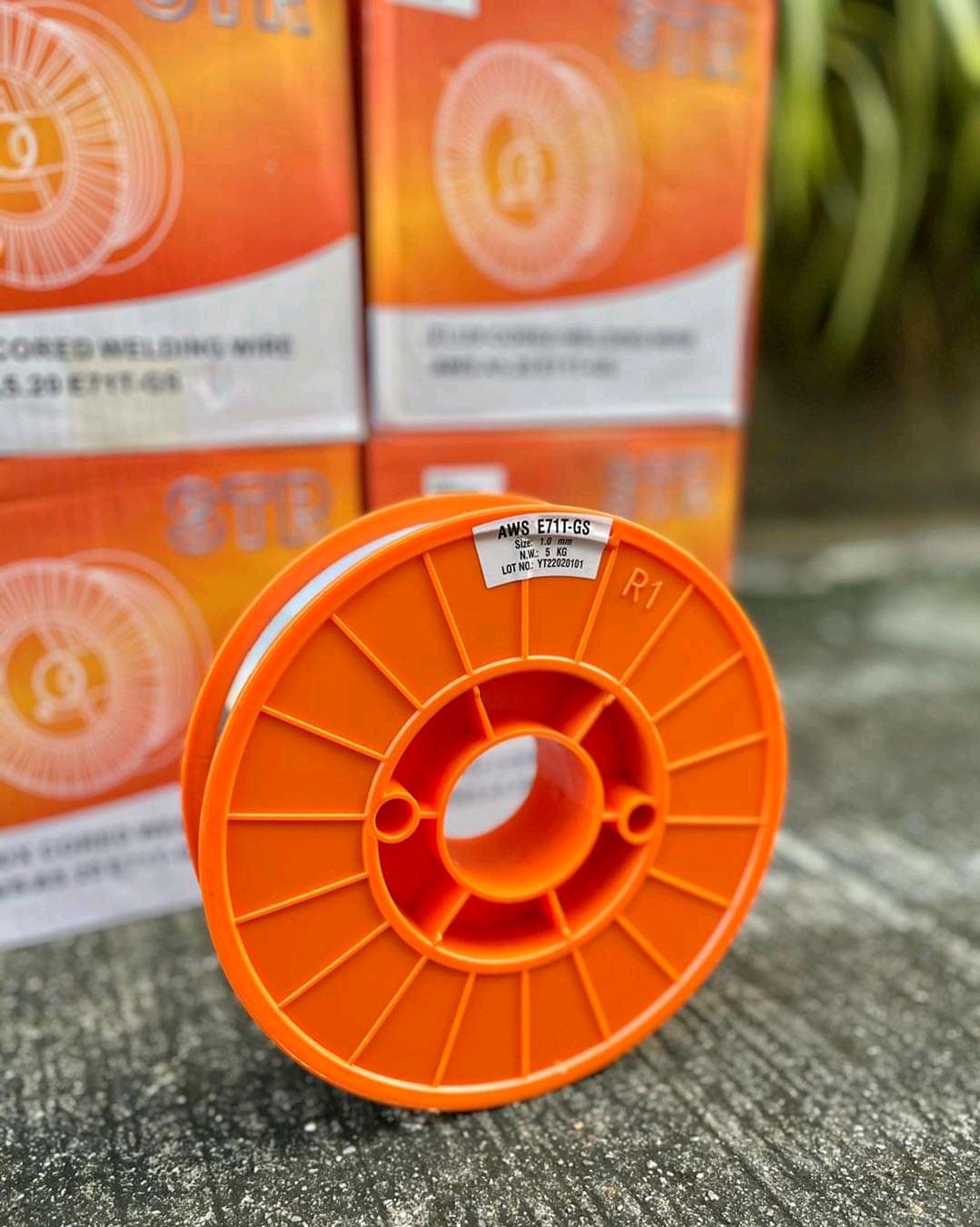 ลวดฟลักคอร์ ยี่ห้อ STR 2in1 ขนาด 5 โล มีขนาดให้เลือก 0.8 มิล และ 1 มิล